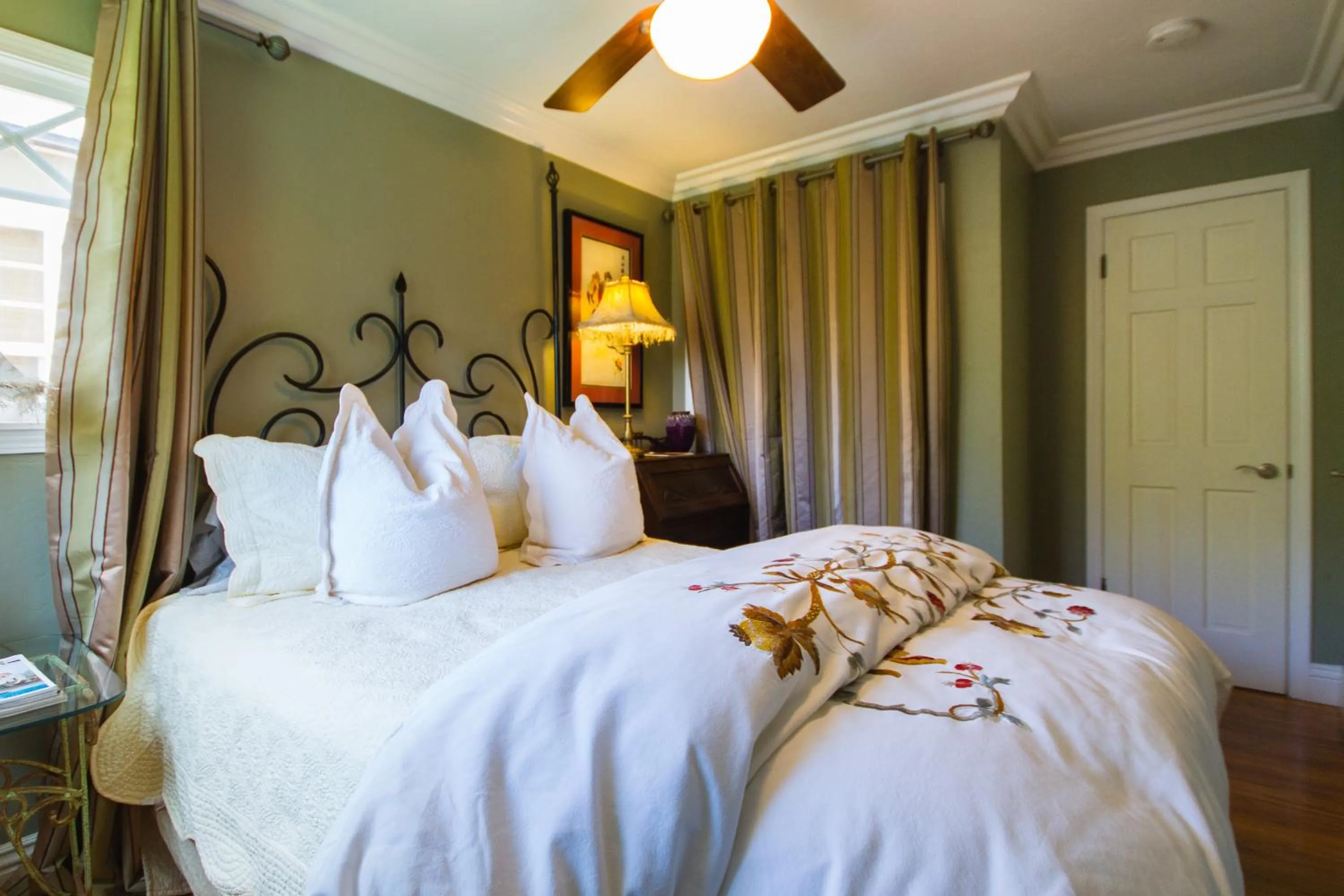 Bedroom in Arabella Laguna