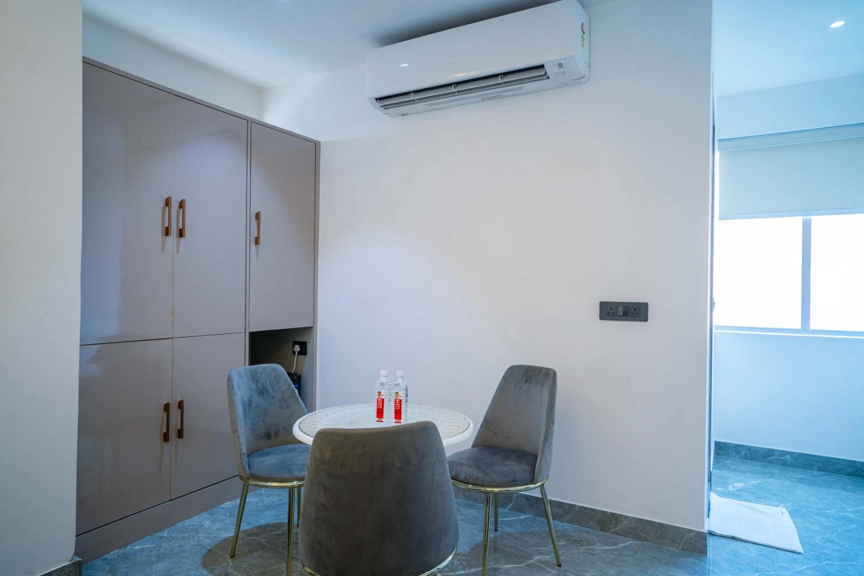 Seating area in Treebo Gemstone