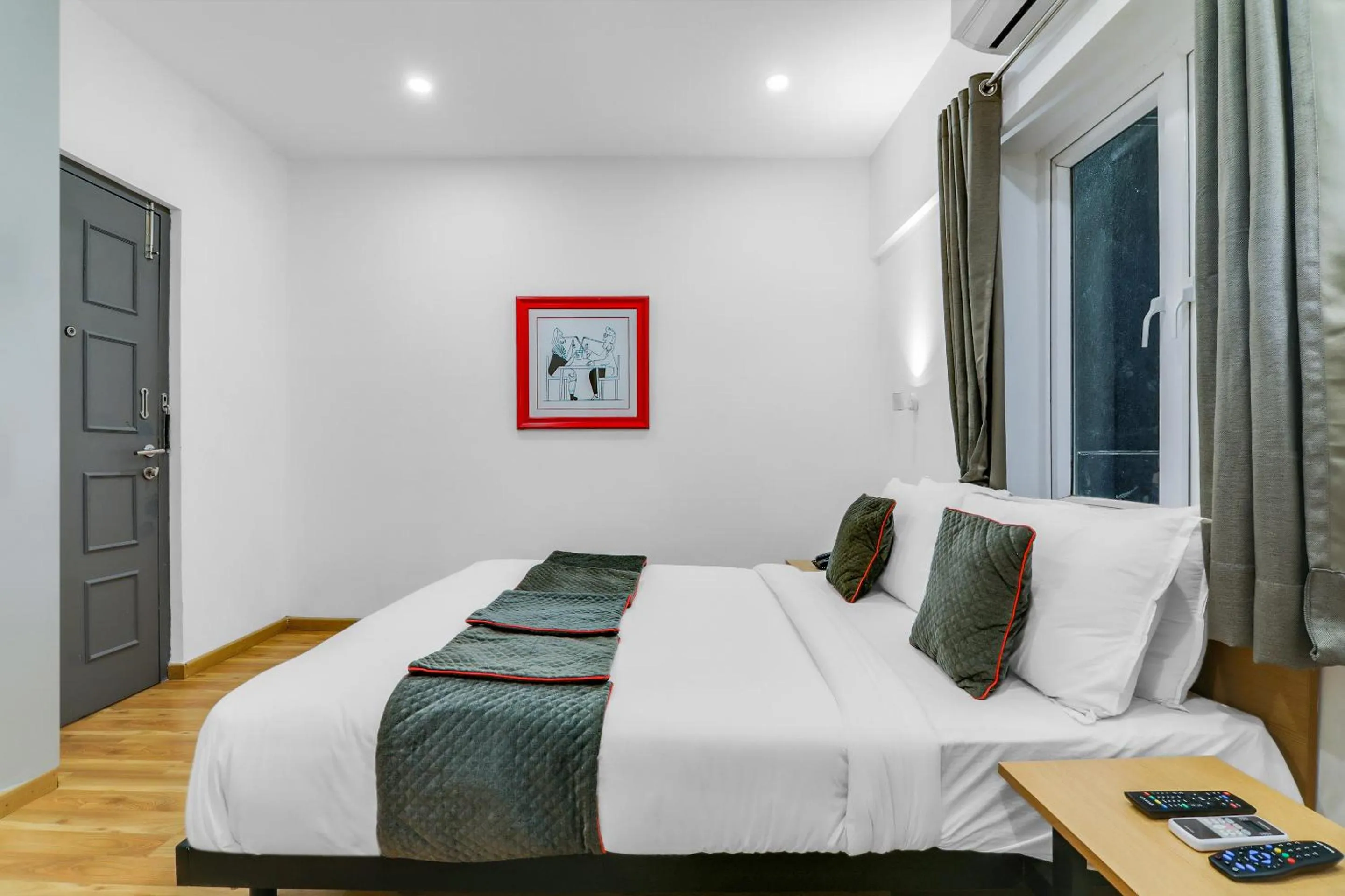 Bedroom, Bed in Townhouse Welcome INN