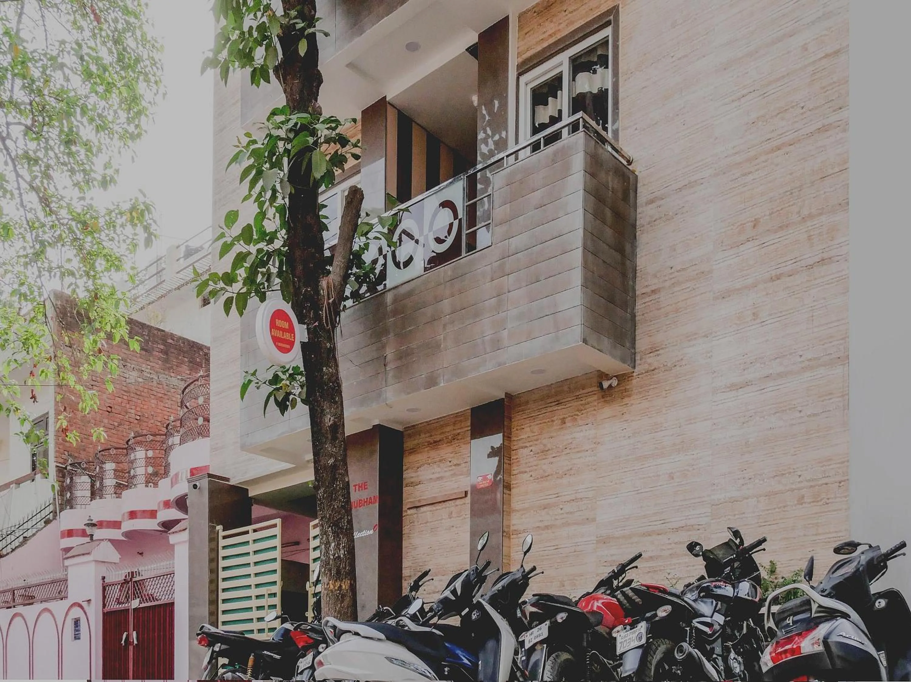 Facade/entrance in Super Collection O Hotel Day & Night