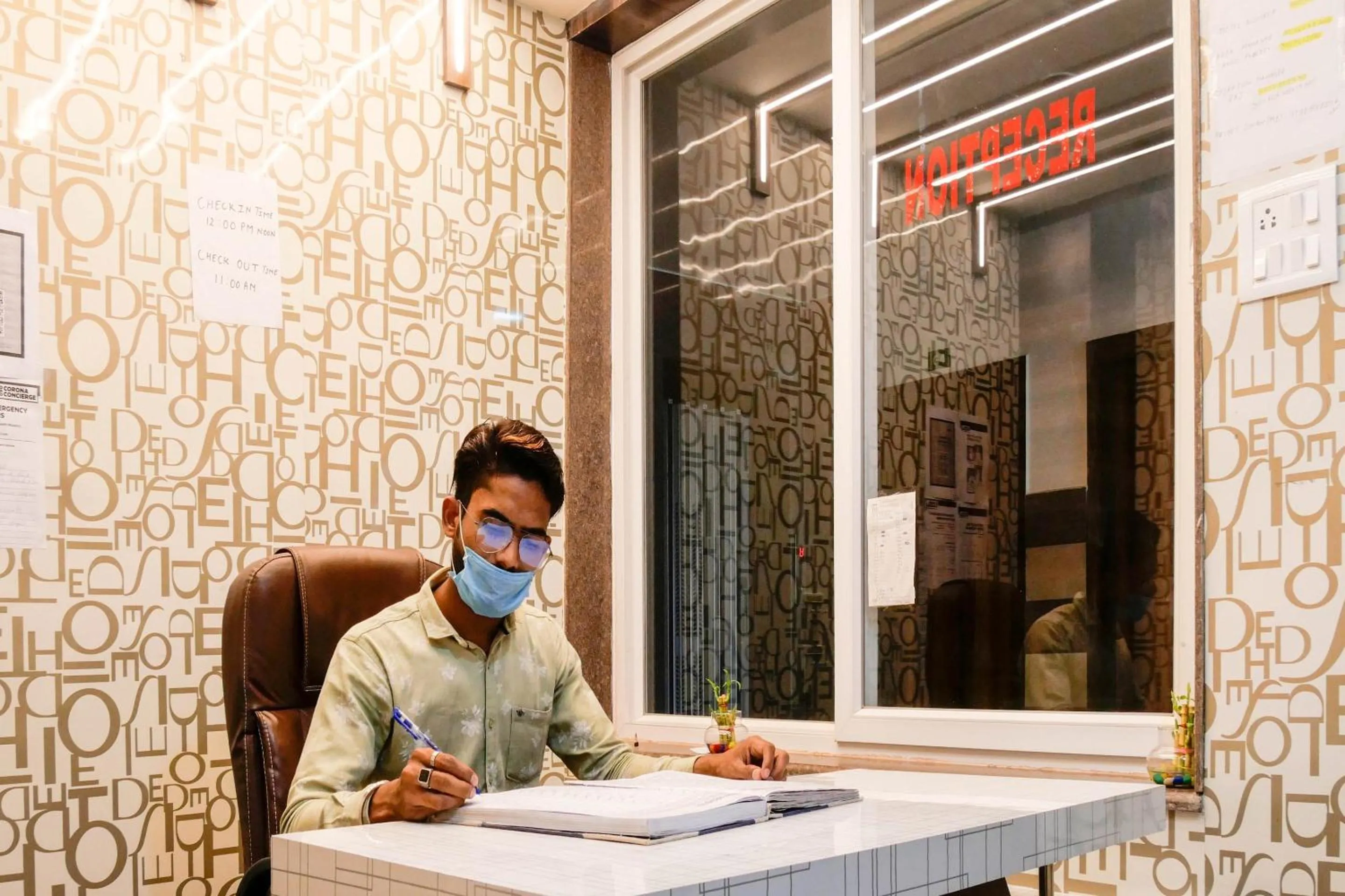 Lobby or reception in Super Collection O Hotel Day & Night