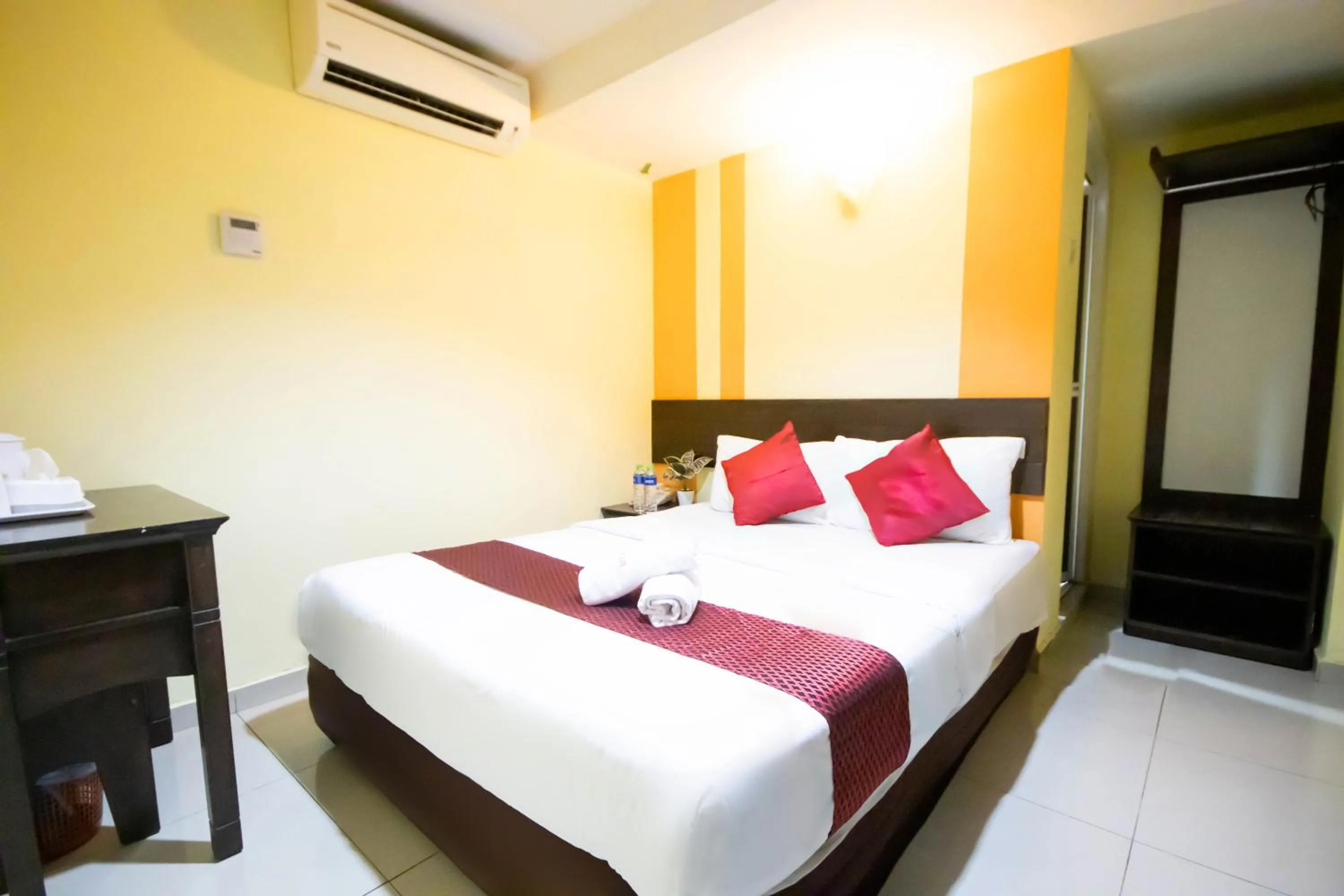 Bedroom, Bed in Sun Inns Hotel KopKastam Kelana Jaya