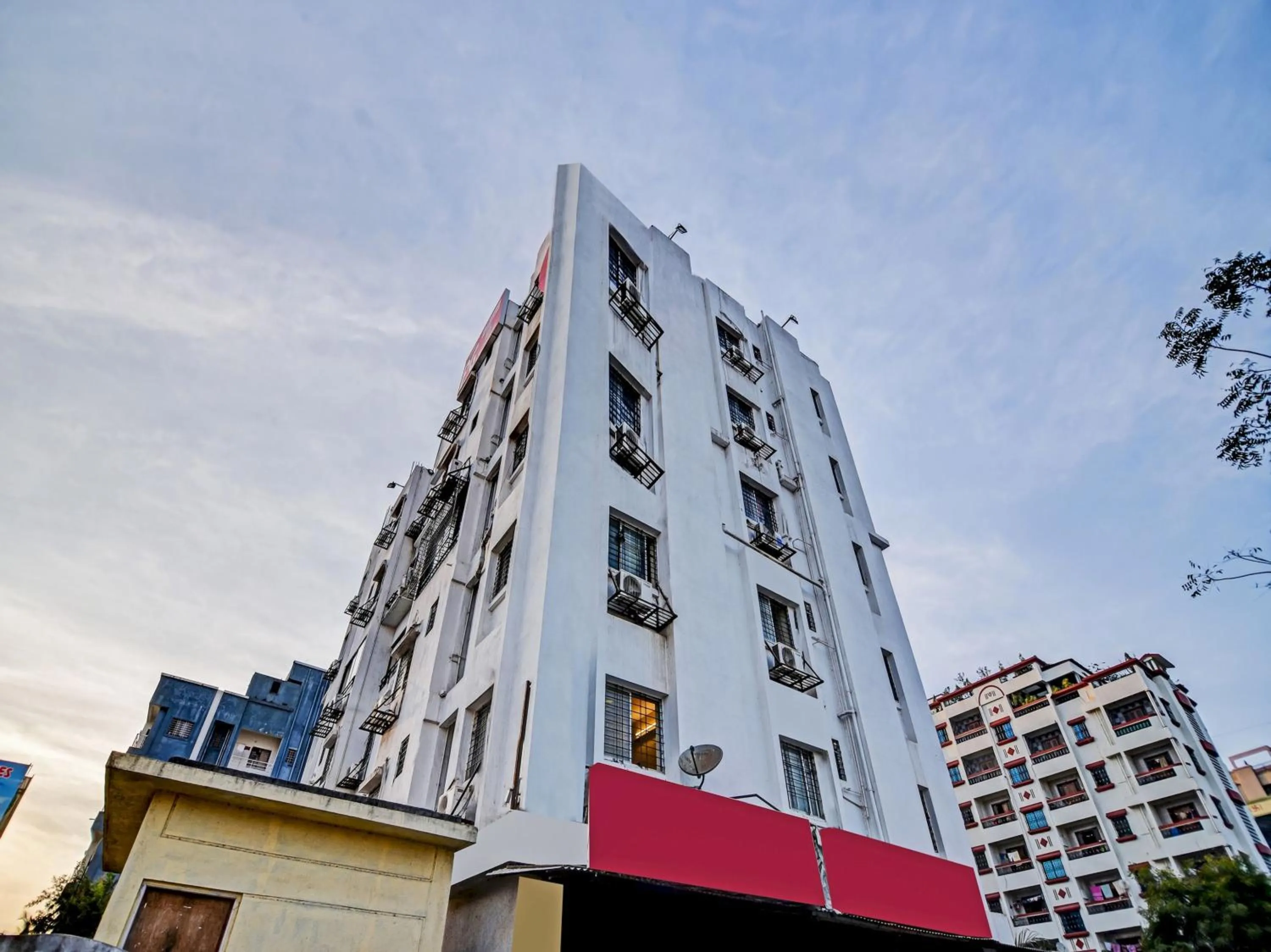 Property building in Super Hotel O Saiinn