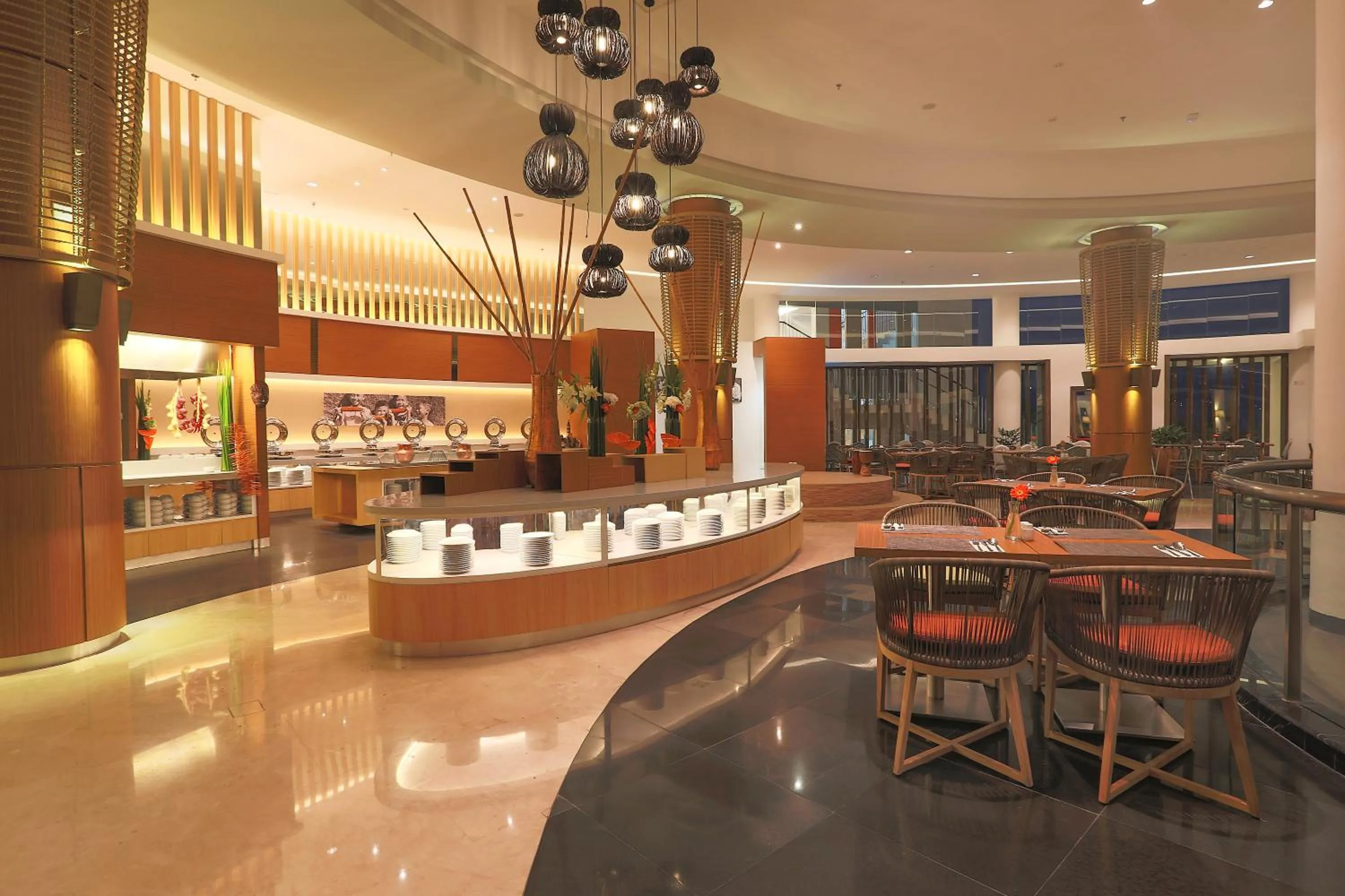 Restaurant/places to eat in Pesona Alam Resort & Spa