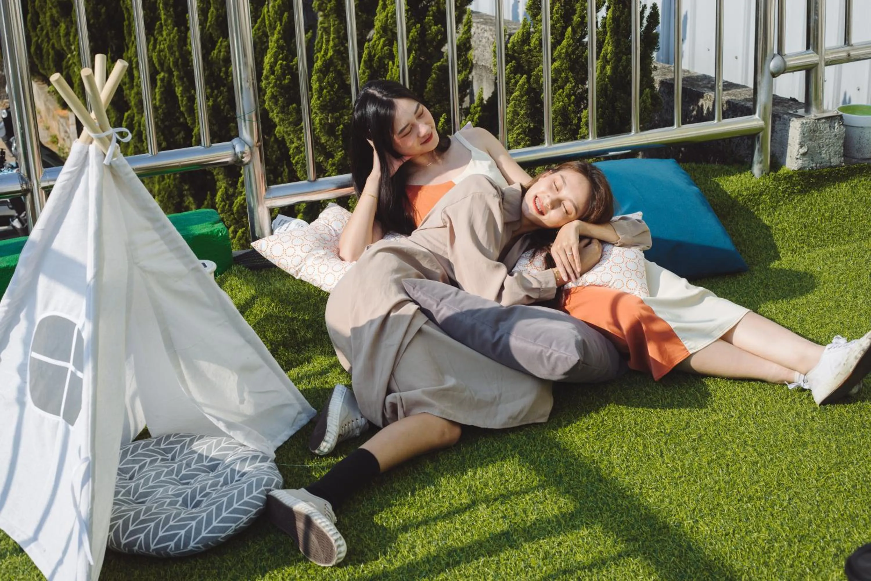 Spring in T-Life Hostel