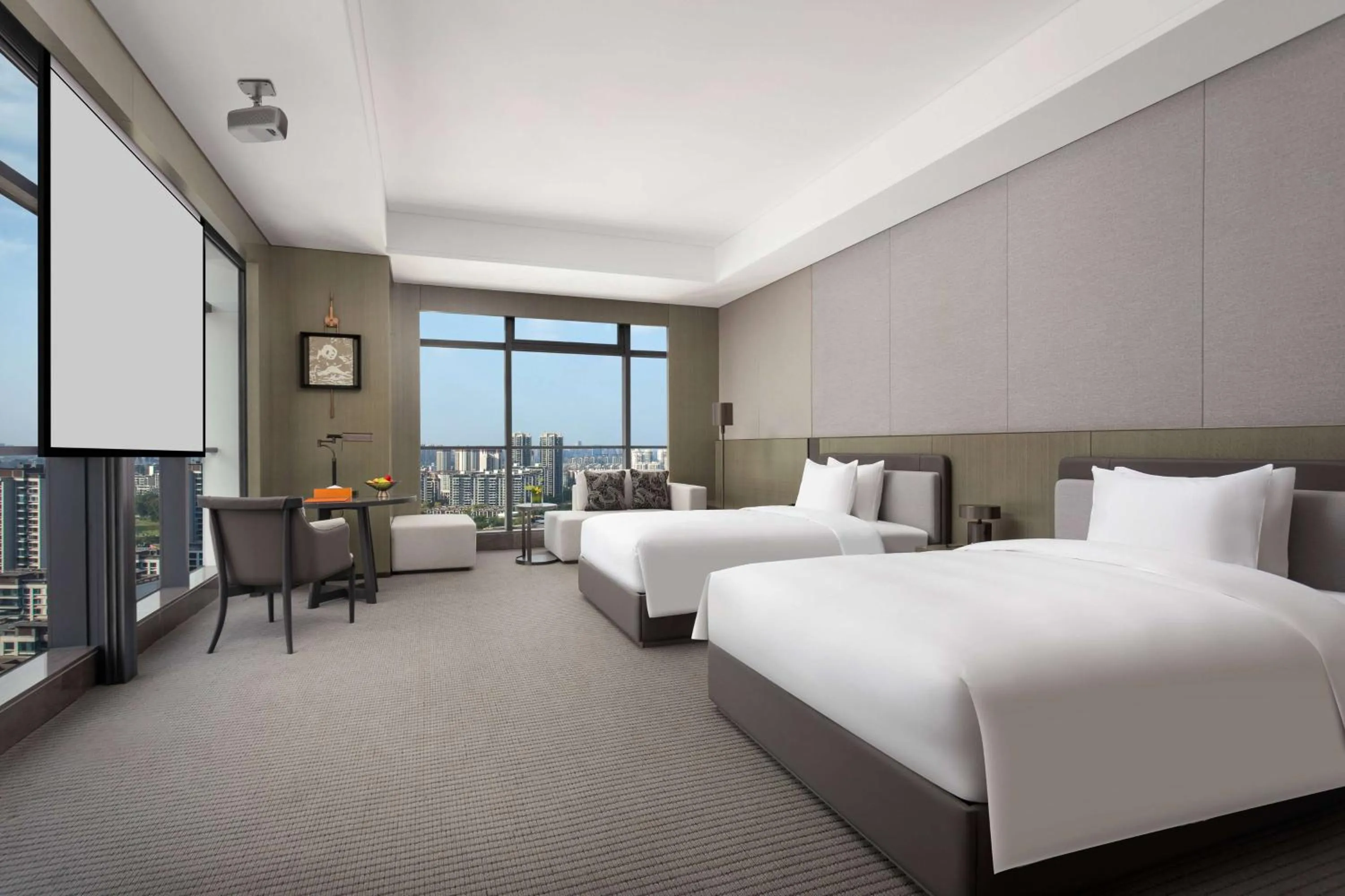 Photo of the whole room, Bed in Wyndham Grand Chengdu East