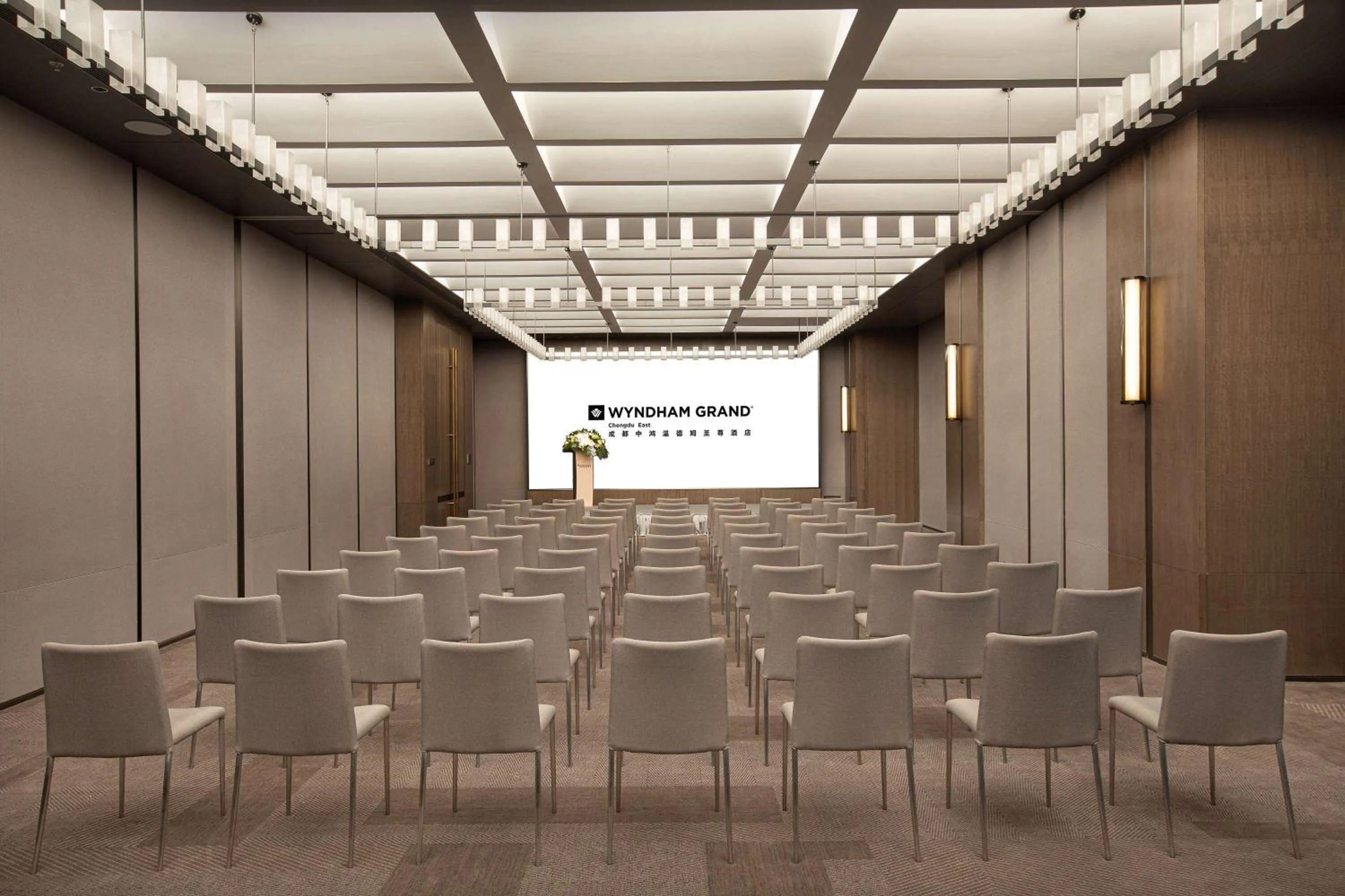 Meeting/conference room in Wyndham Grand Chengdu East