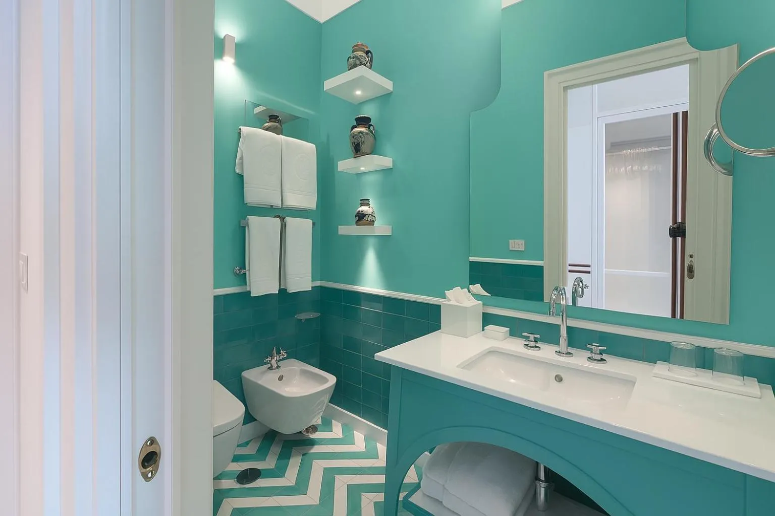 Toilet in Grand Hotel Europa Palace Sorrento