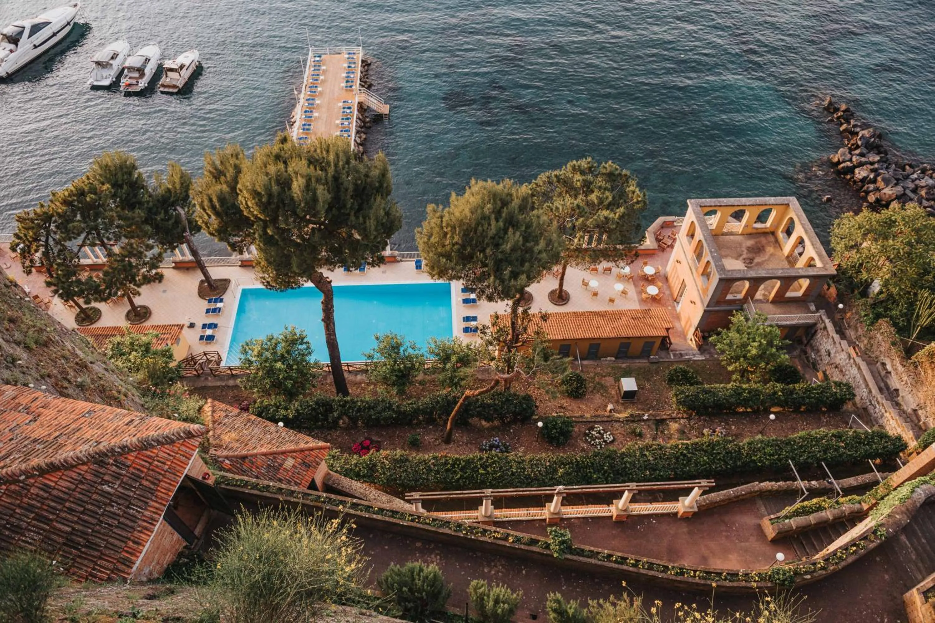 Pool view in Grand Hotel Europa Palace Sorrento
