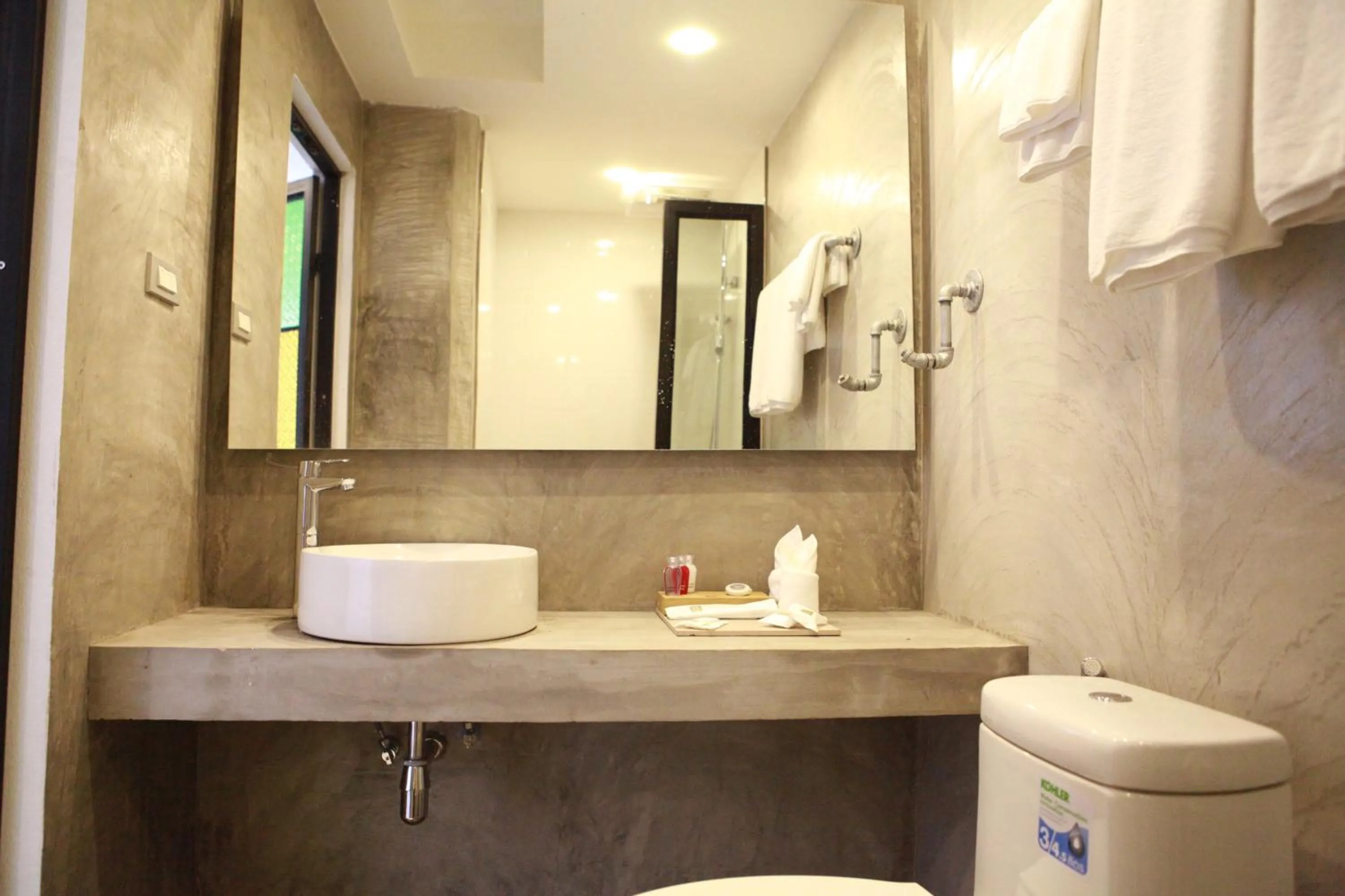 Bathroom in S Park Design Hotel