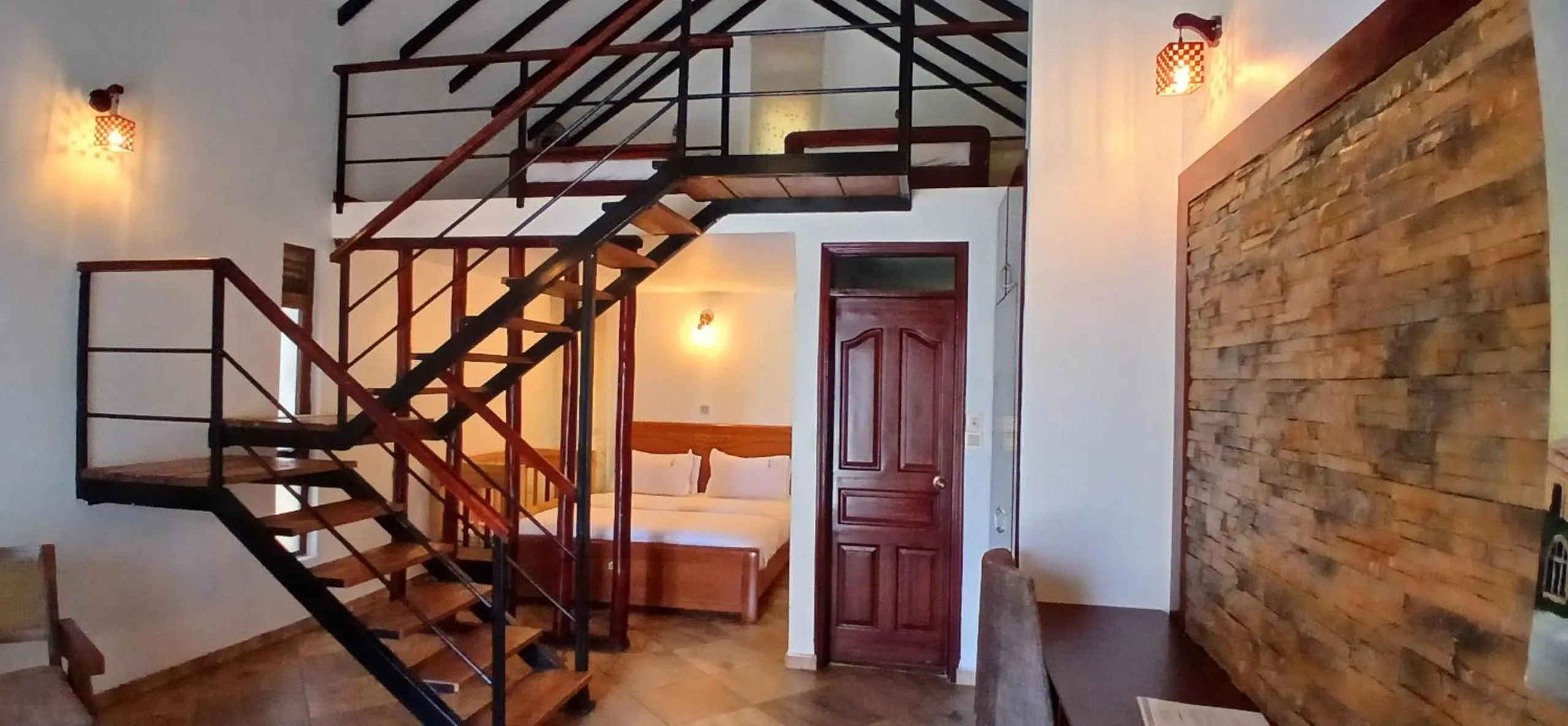 bunk bed in Explorer Resort & Marina