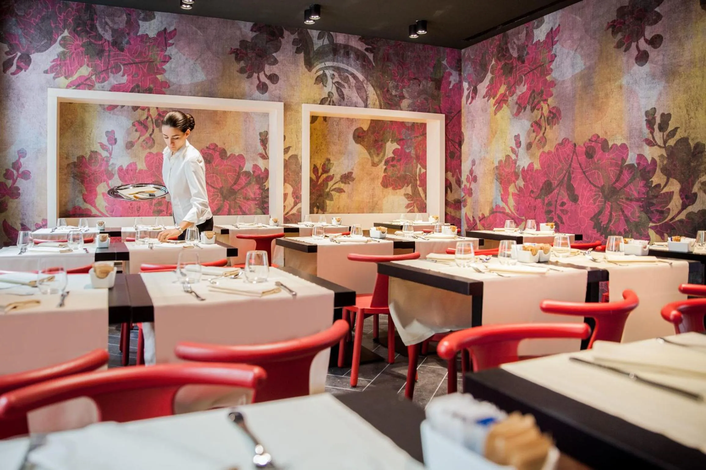 Restaurant/places to eat in Glam Milano