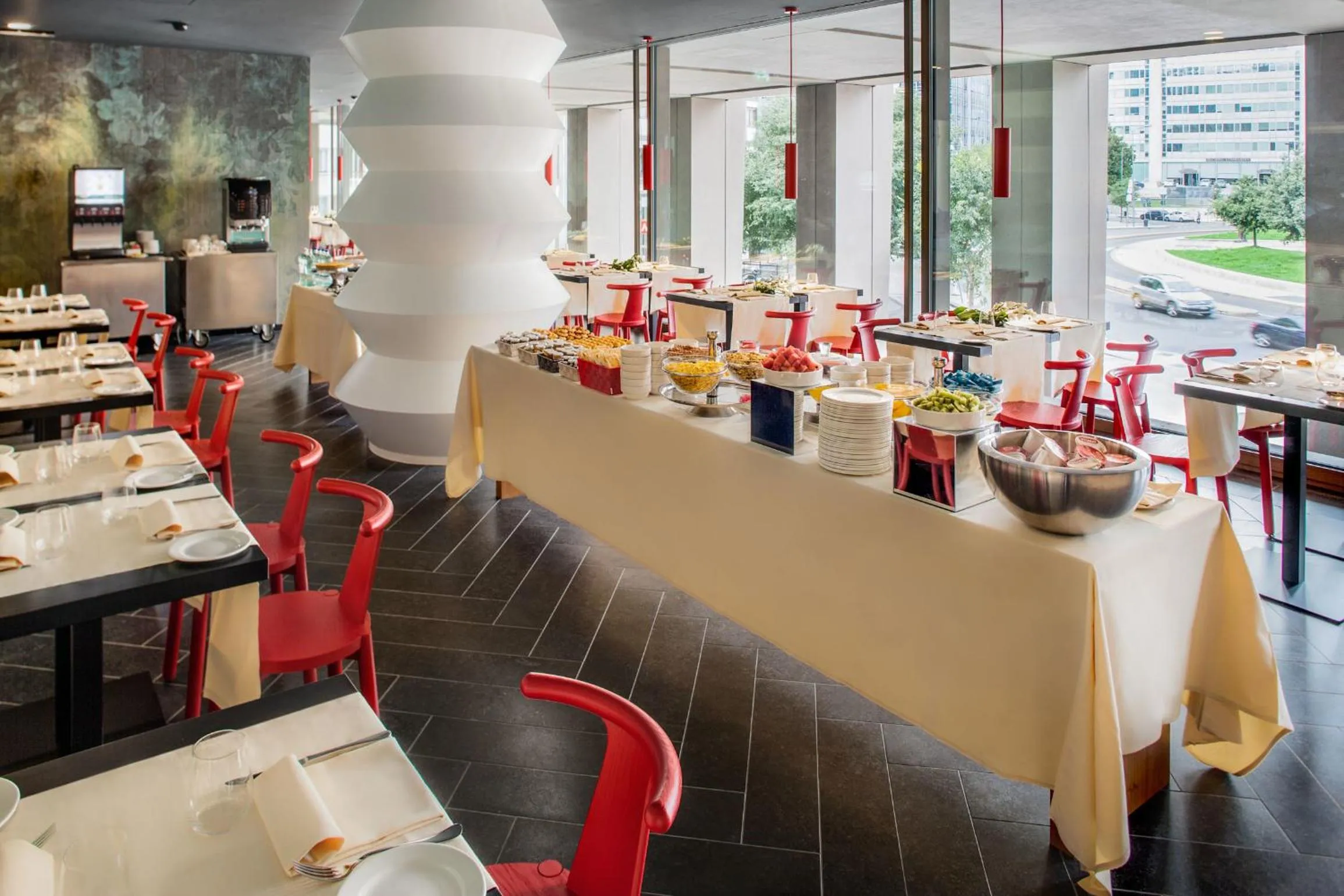 Restaurant/places to eat in Glam Milano