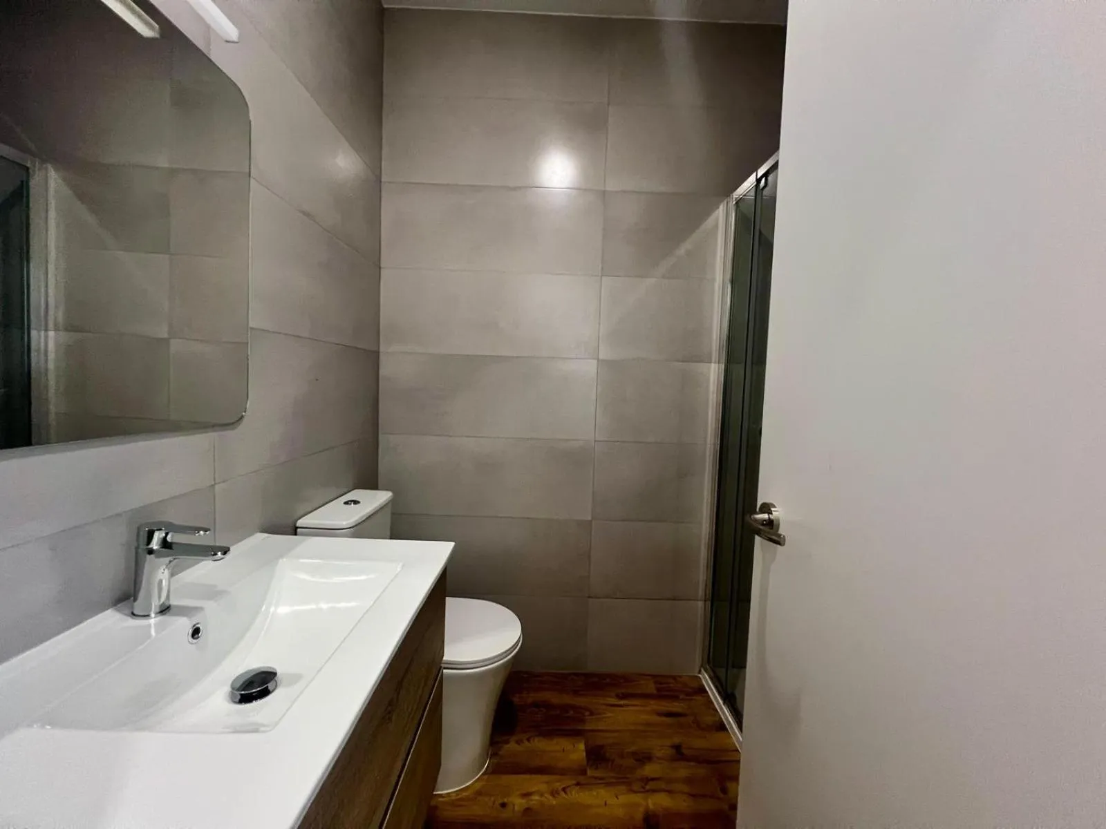 Bathroom in Hostal Bernabeu