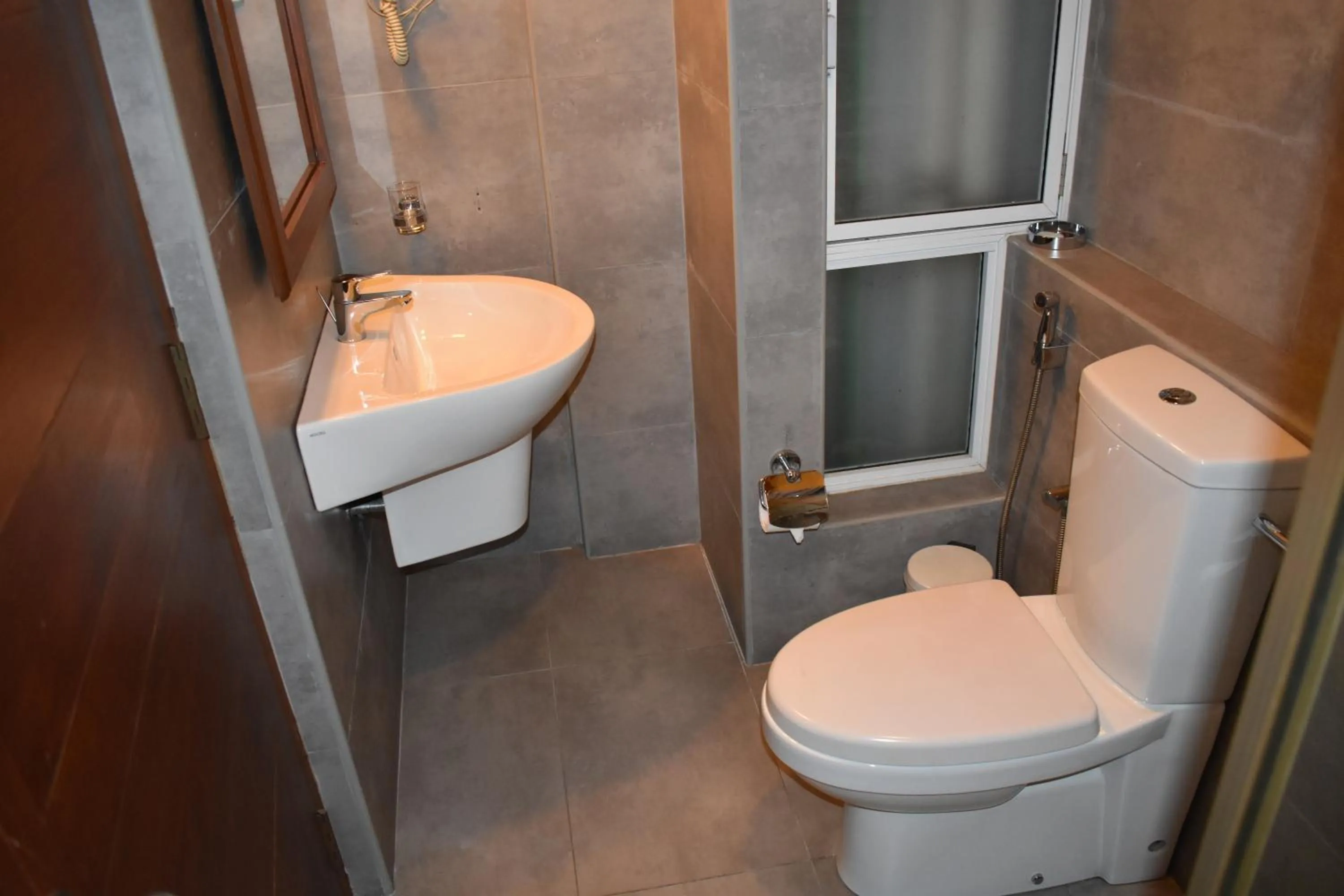 Bathroom in Port View City Hotel