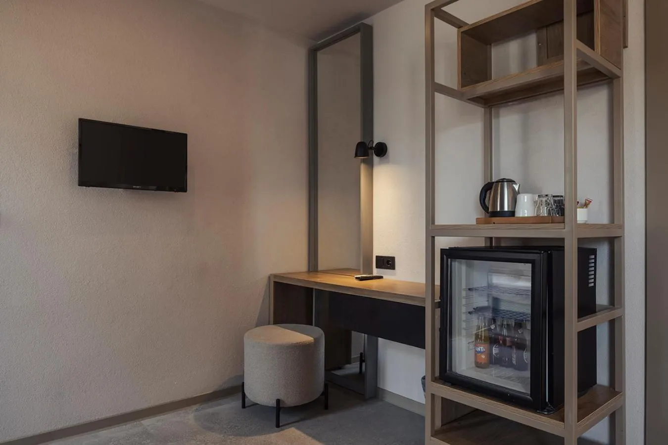 TV and multimedia in En Vie Beach Boutique Hotel - Adults Only