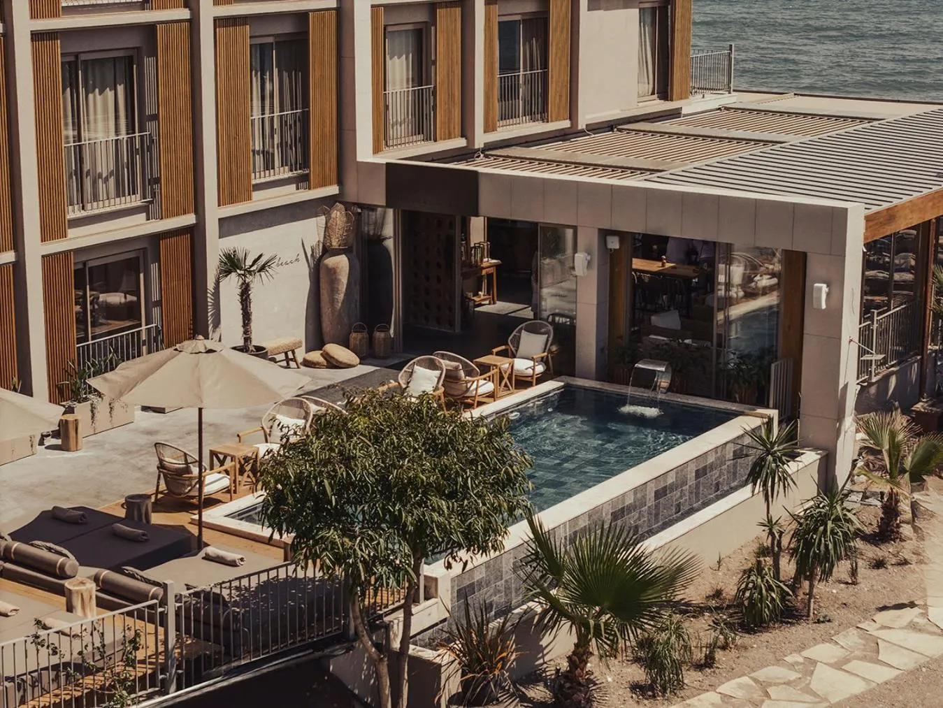 Property building in En Vie Beach Boutique Hotel - Adults Only