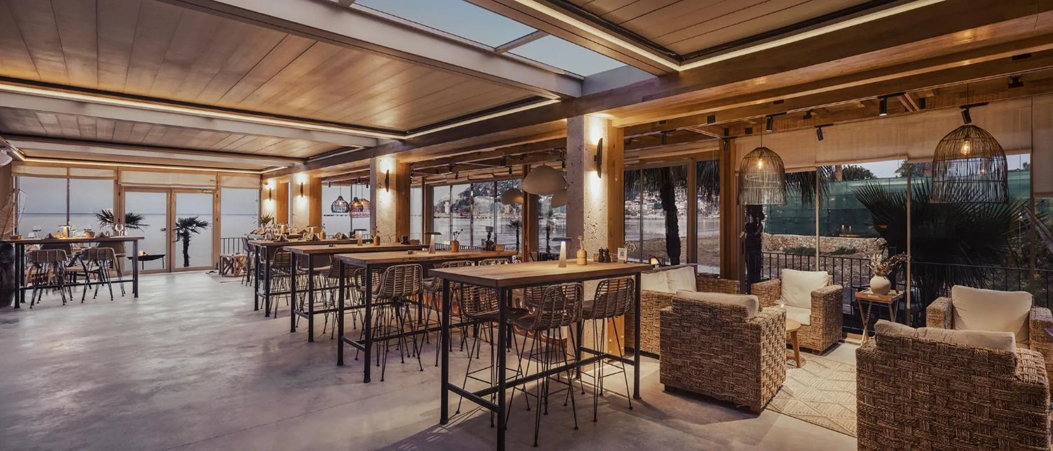 Restaurant/places to eat in En Vie Beach Boutique Hotel - Adults Only