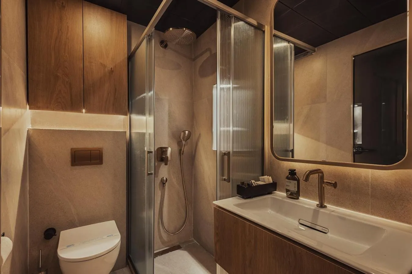 Bathroom in En Vie Beach Boutique Hotel - Adults Only