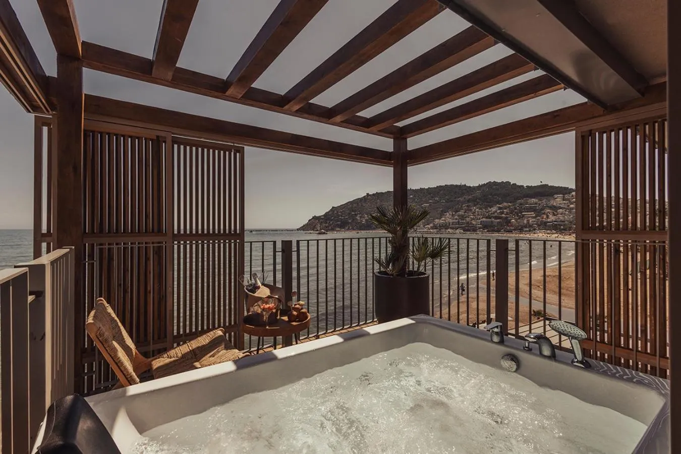 Bath in En Vie Beach Boutique Hotel - Adults Only