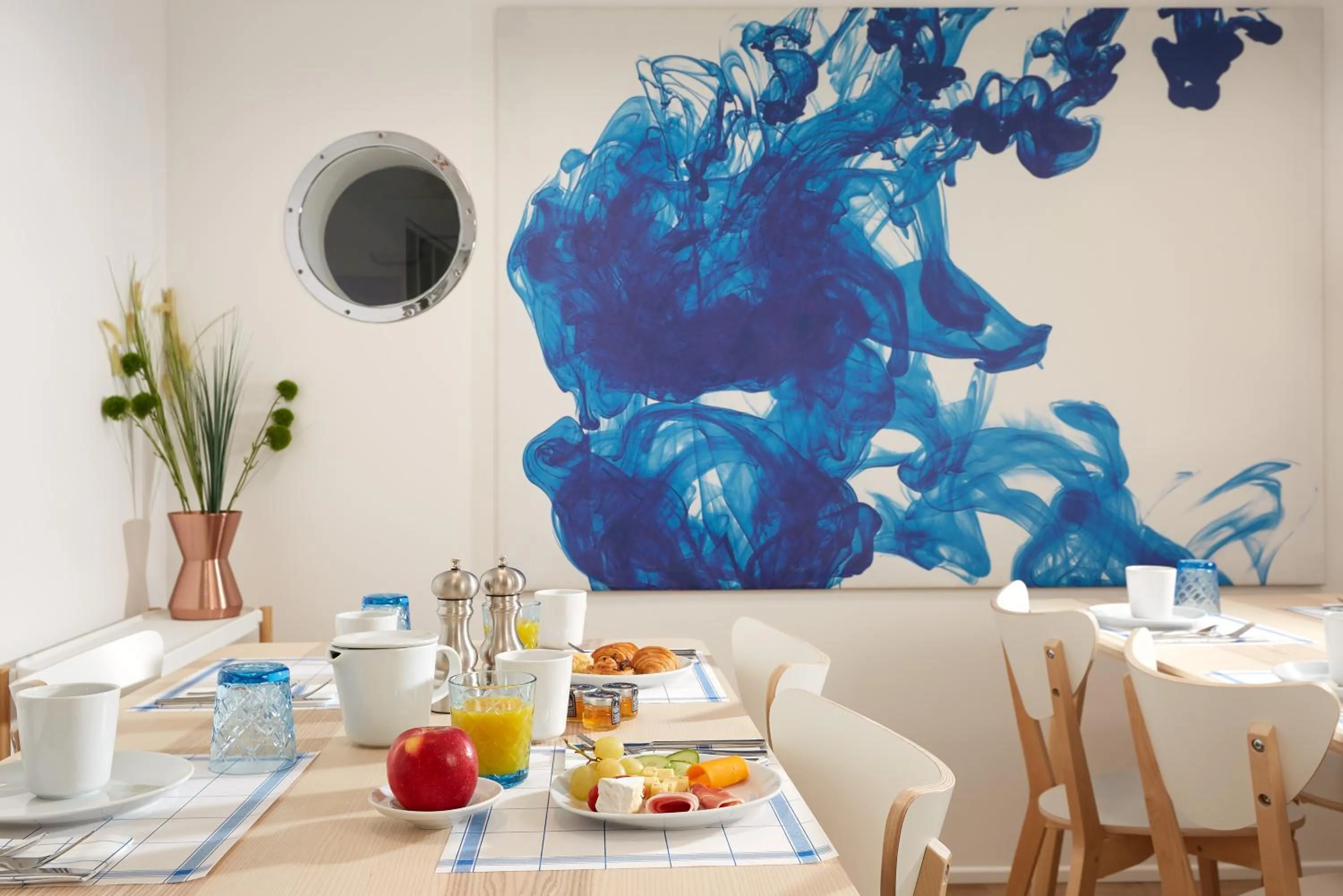 Breakfast in Hotel Résidence Paris Asnières