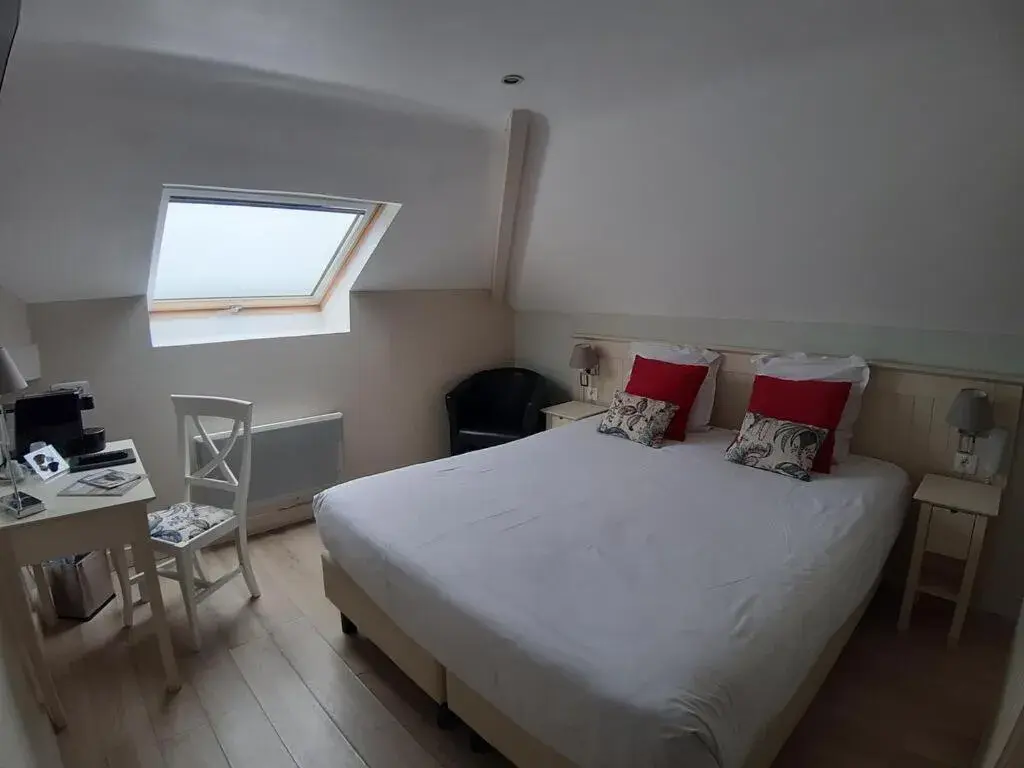 Superior Double Room in Les Embruns Superior Double Room in Les Embruns