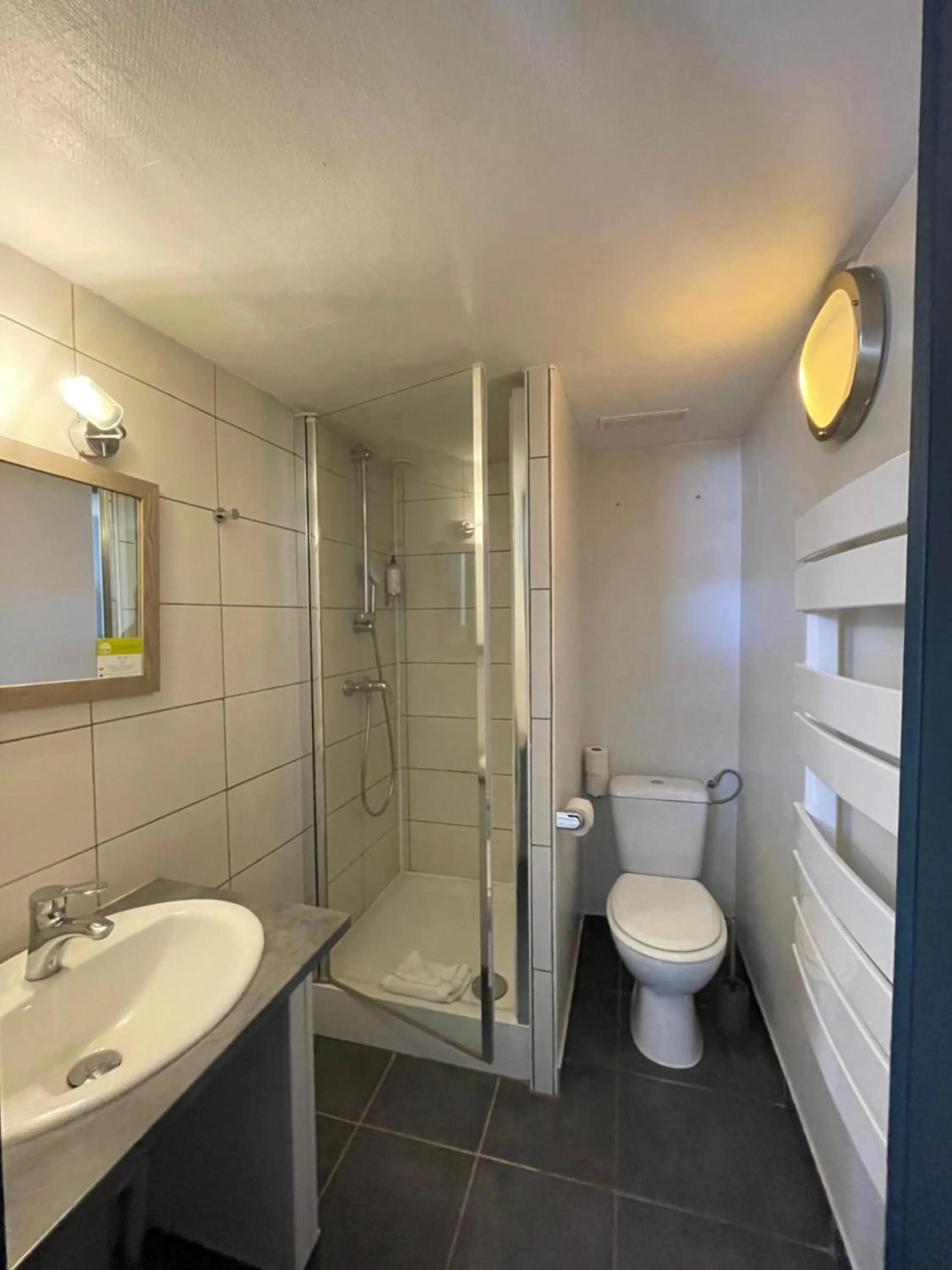 Bathroom in Les Embruns