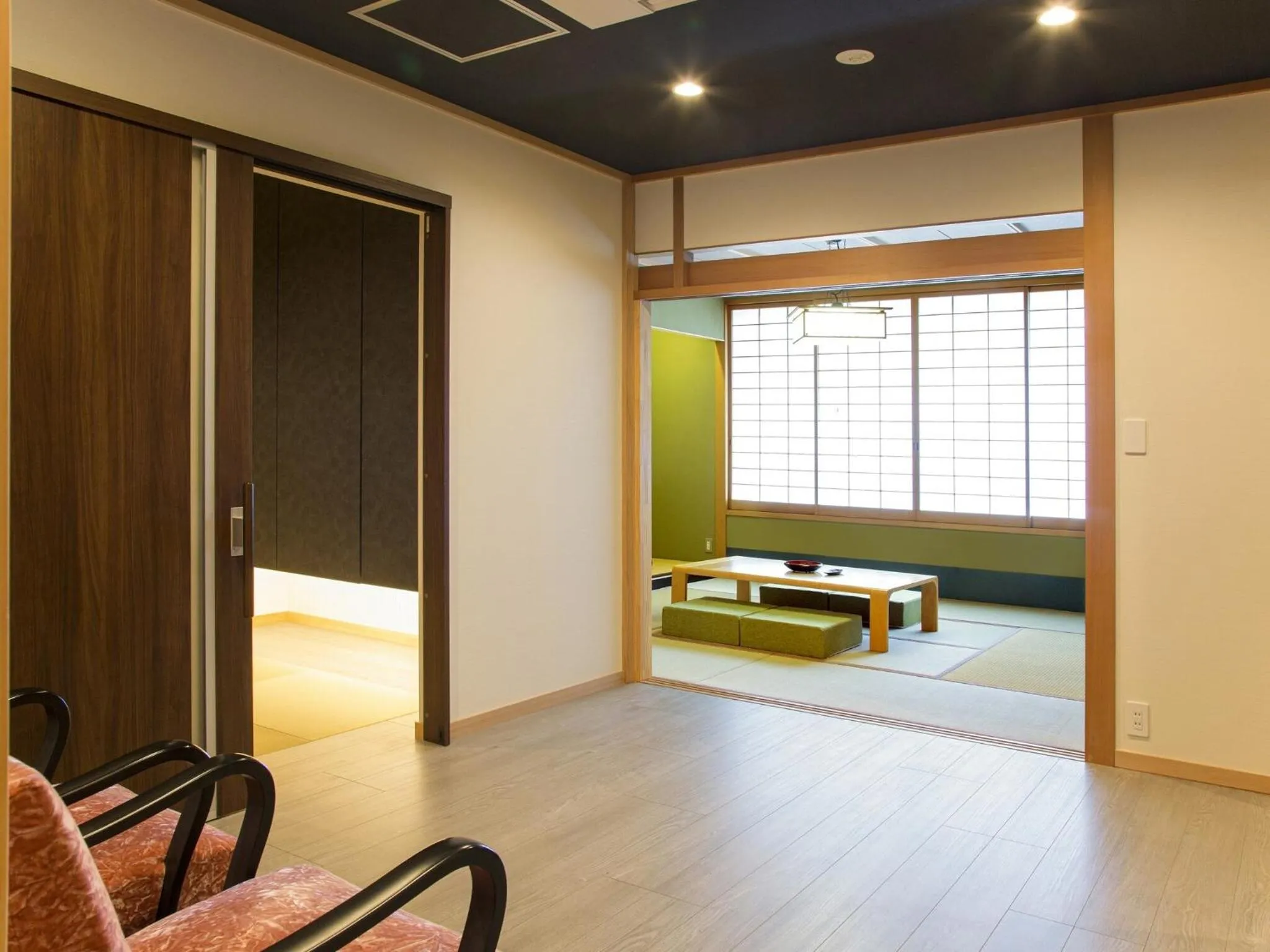 Living room in Sakaeya Hotel