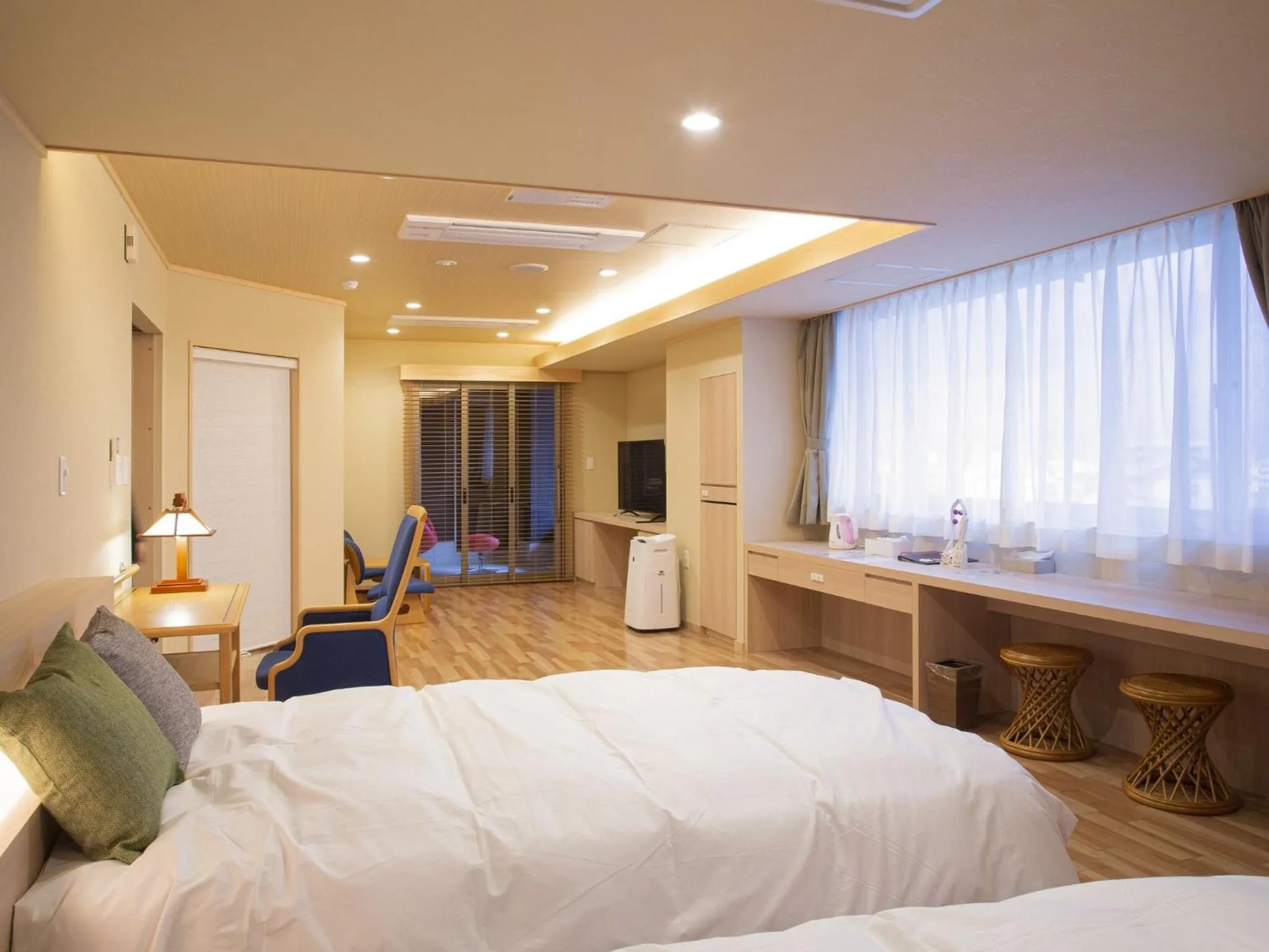 Bed in Sakaeya Hotel