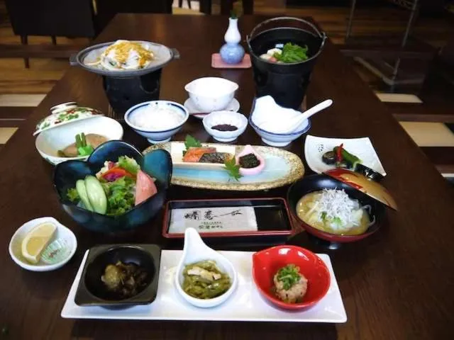 Breakfast in Sakaeya Hotel