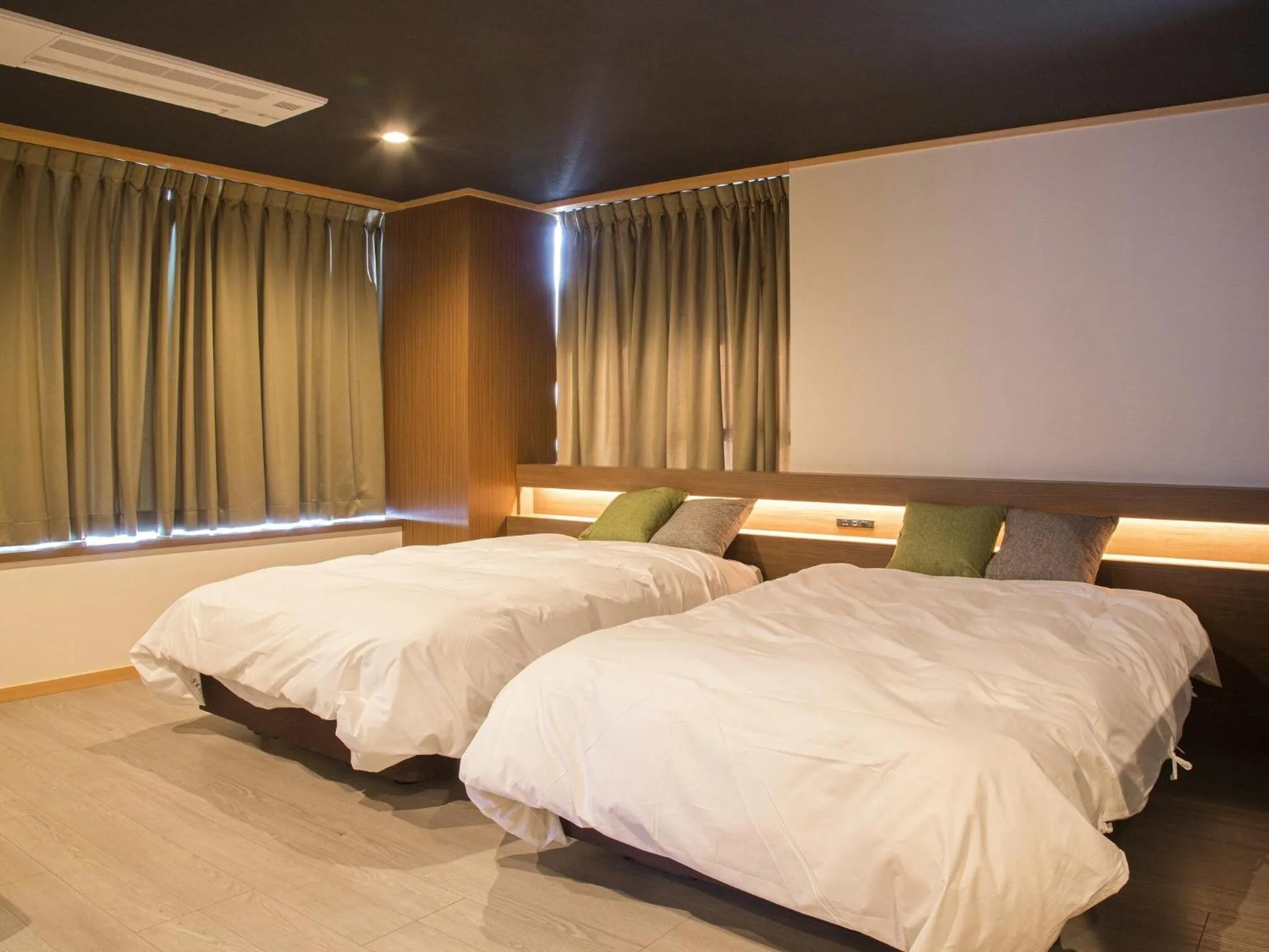 Photo of the whole room, Bed in Sakaeya Hotel