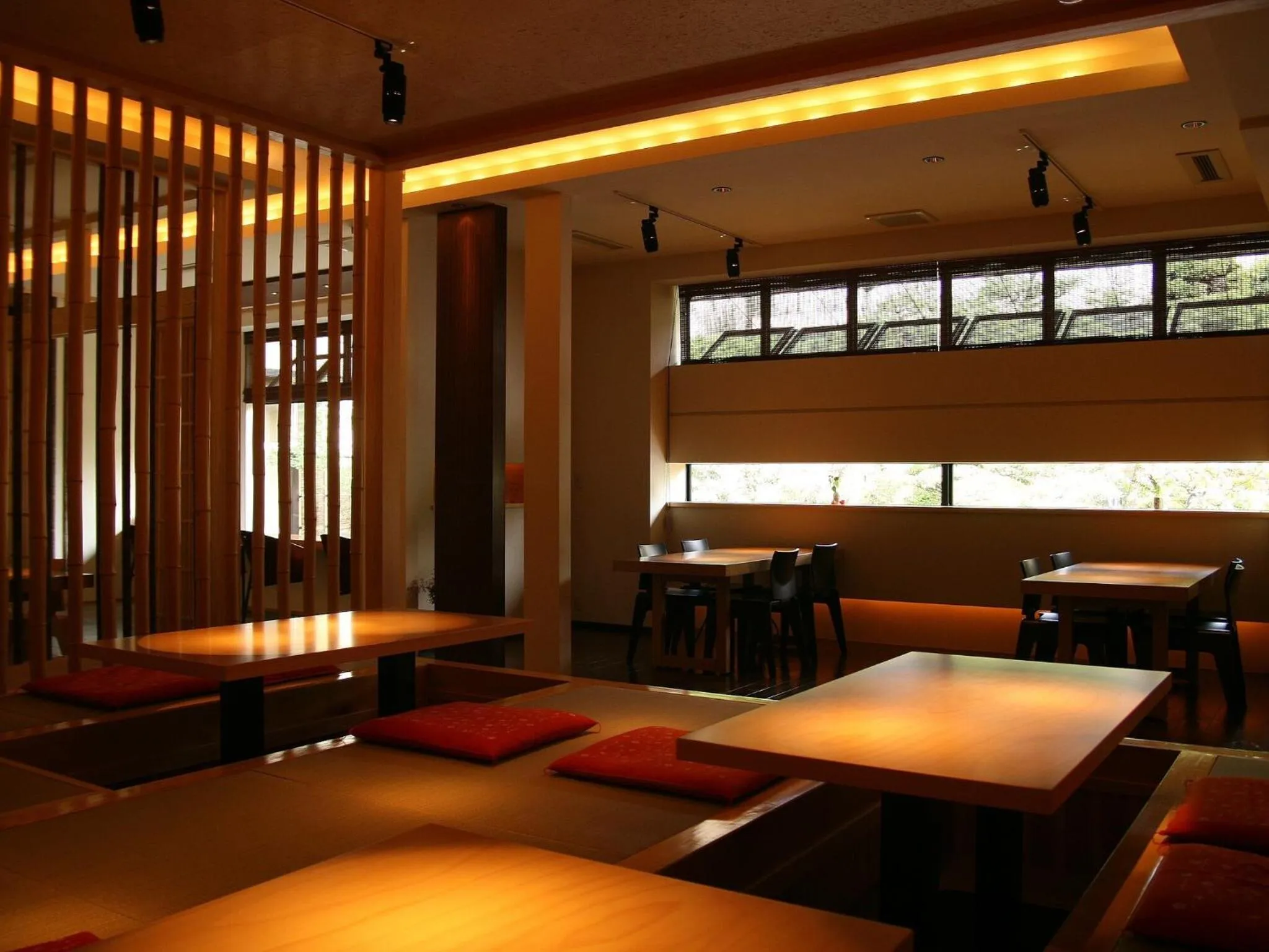 Restaurant/places to eat in Sakaeya Hotel