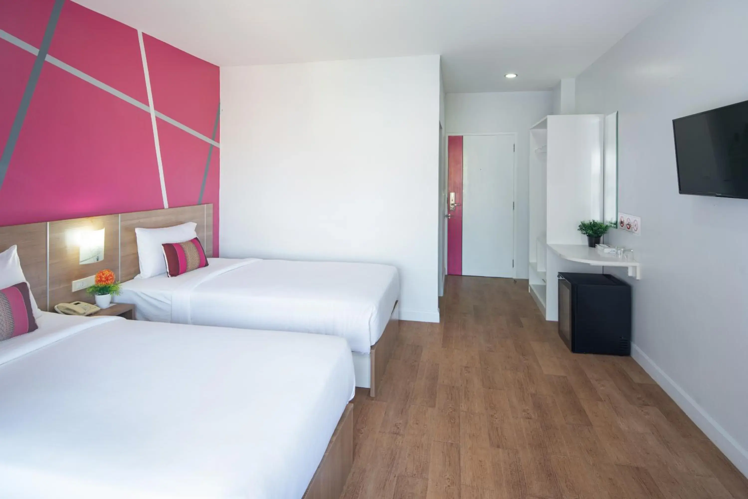 Standard Twin Room with City View in Eco Inn Lite Ubon Ratchathani Standard Twin Room with City View in Eco Inn Lite Ubon Ratchathani