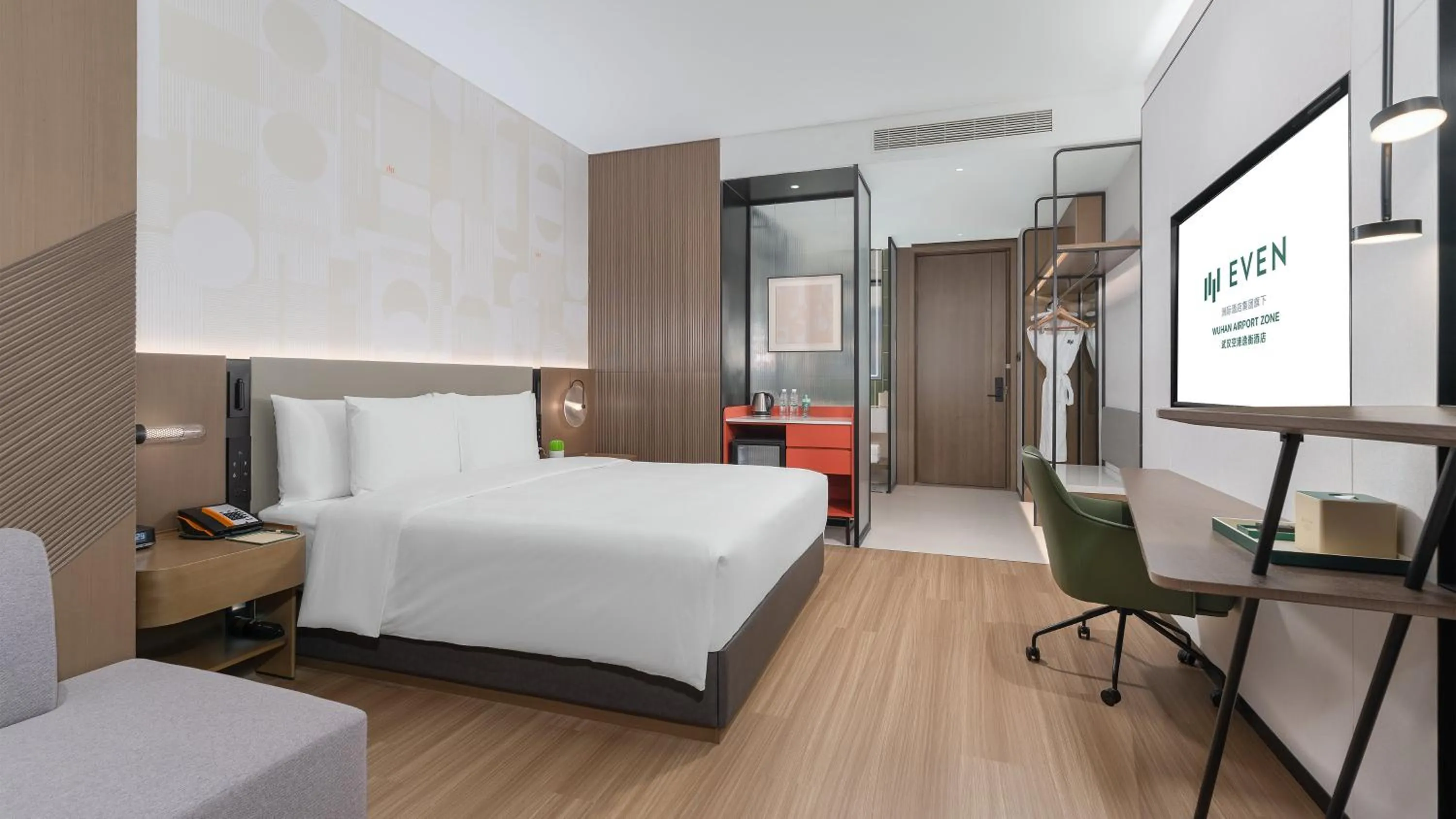 Photo of the whole room in EVEN Hotel Wuhan Airport Zone by IHG
