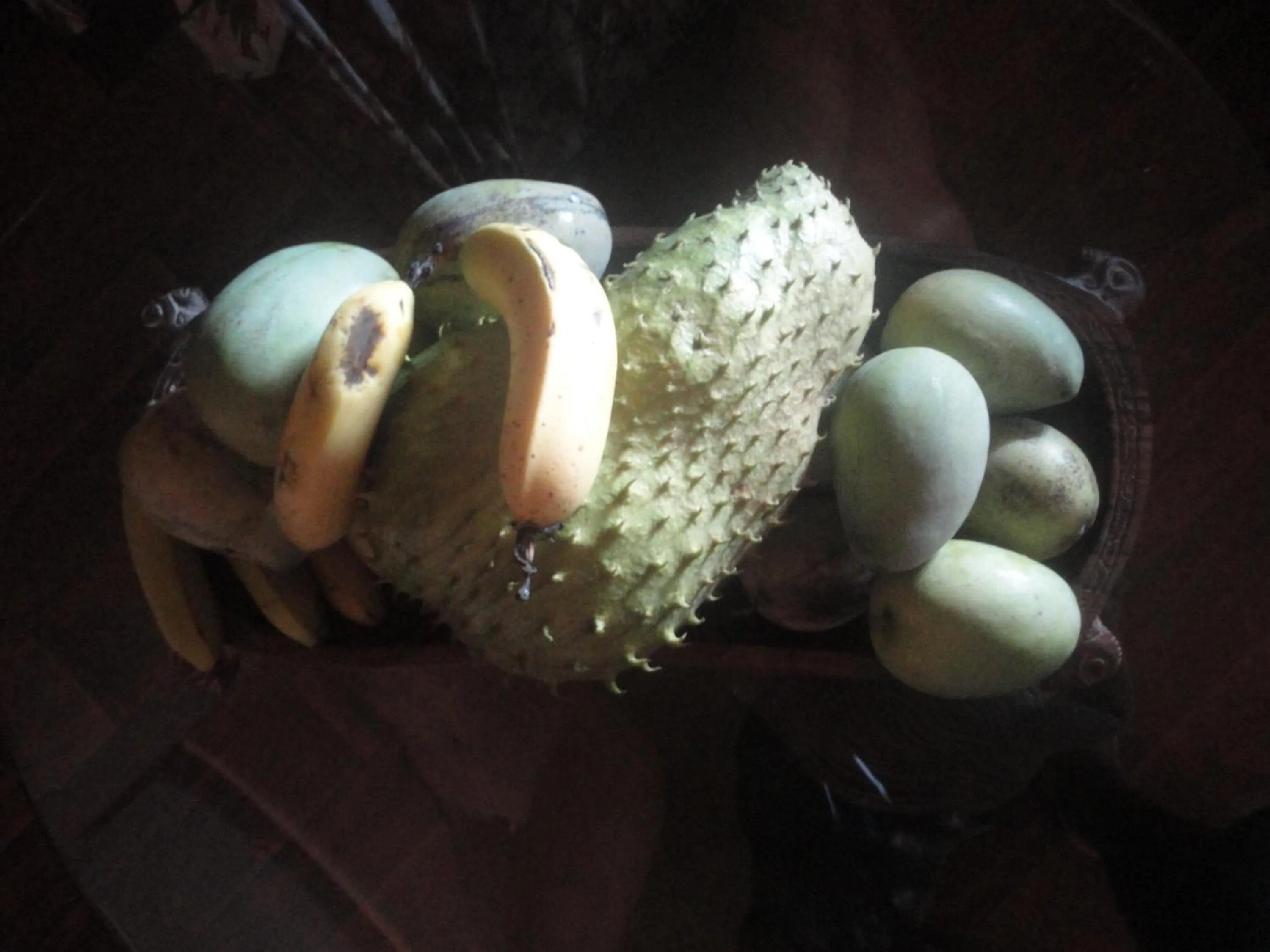 Food and drinks in Rohotu Fare