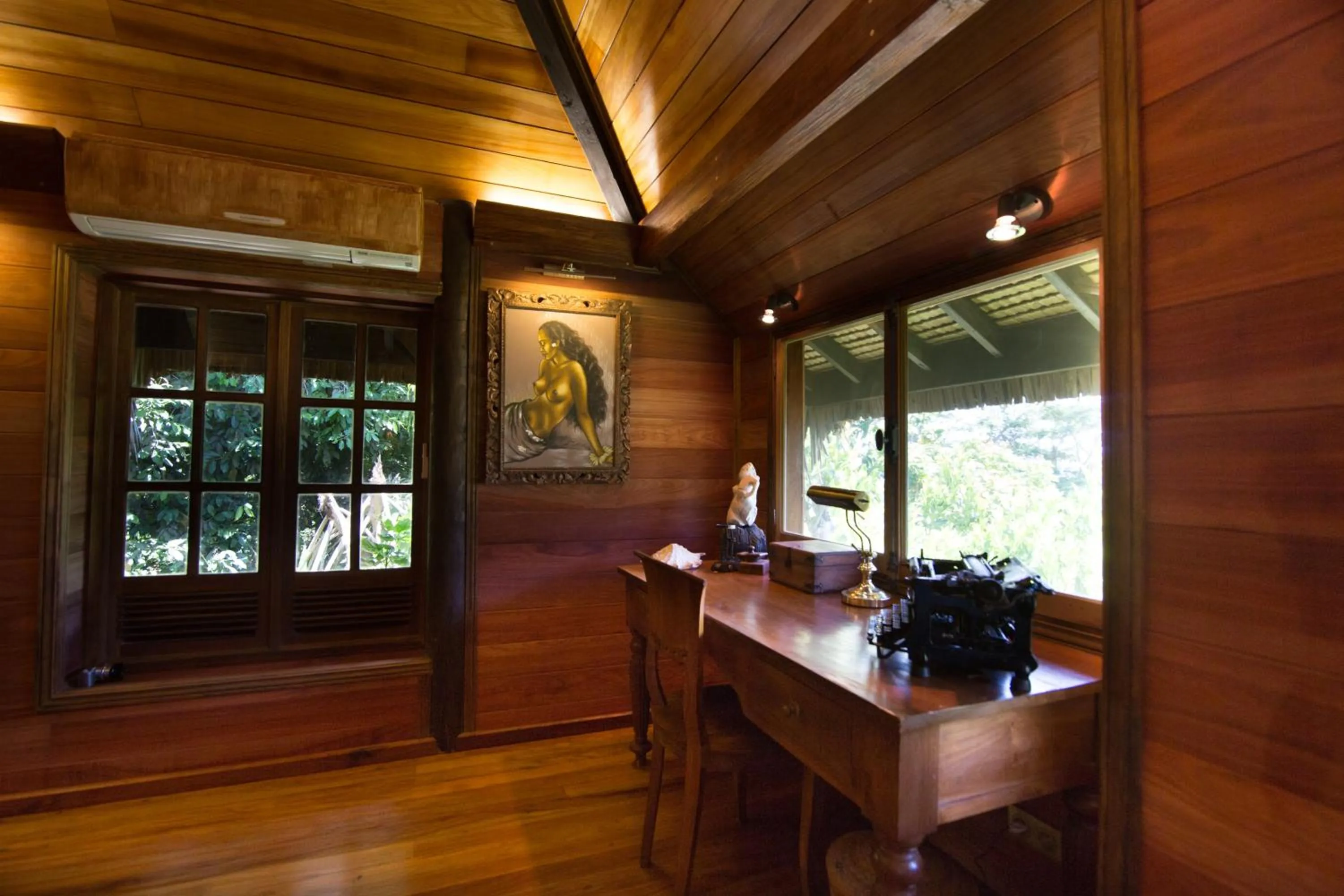 Decorative detail in Rohotu Fare