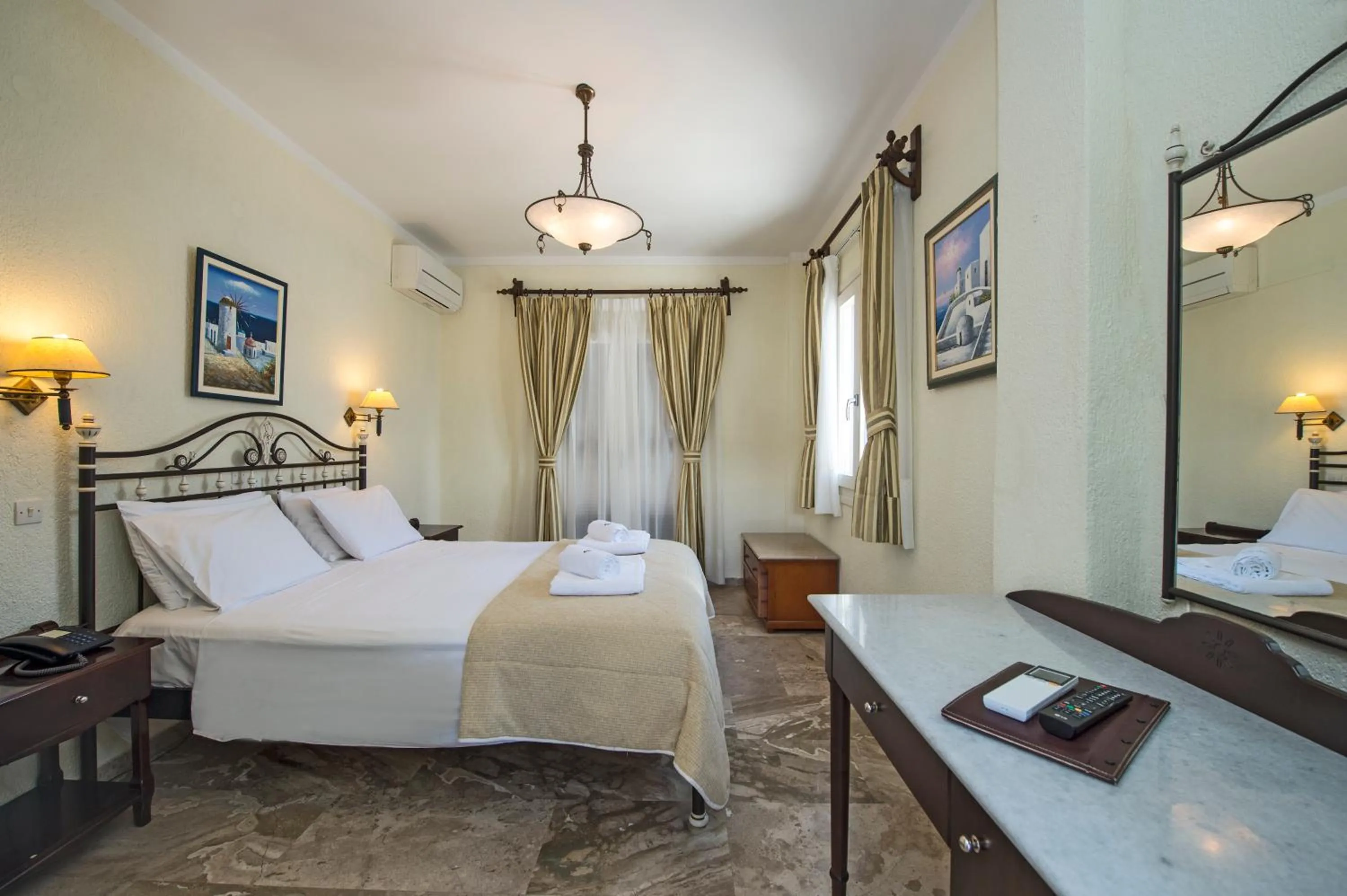 Bed in Contaratos Beach Hotel