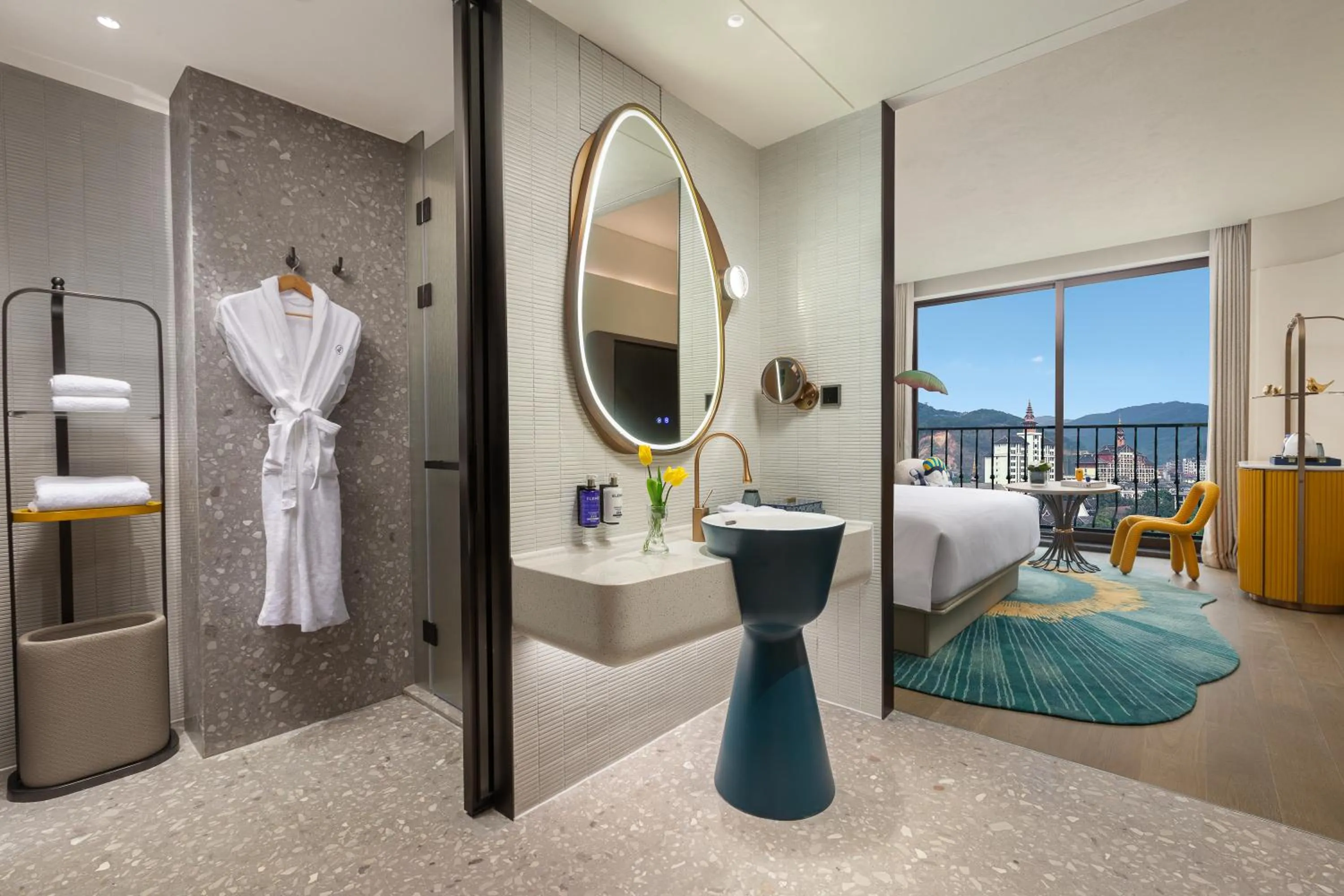 Bed in voco Xishuangbanna Gaozhuang by IHG