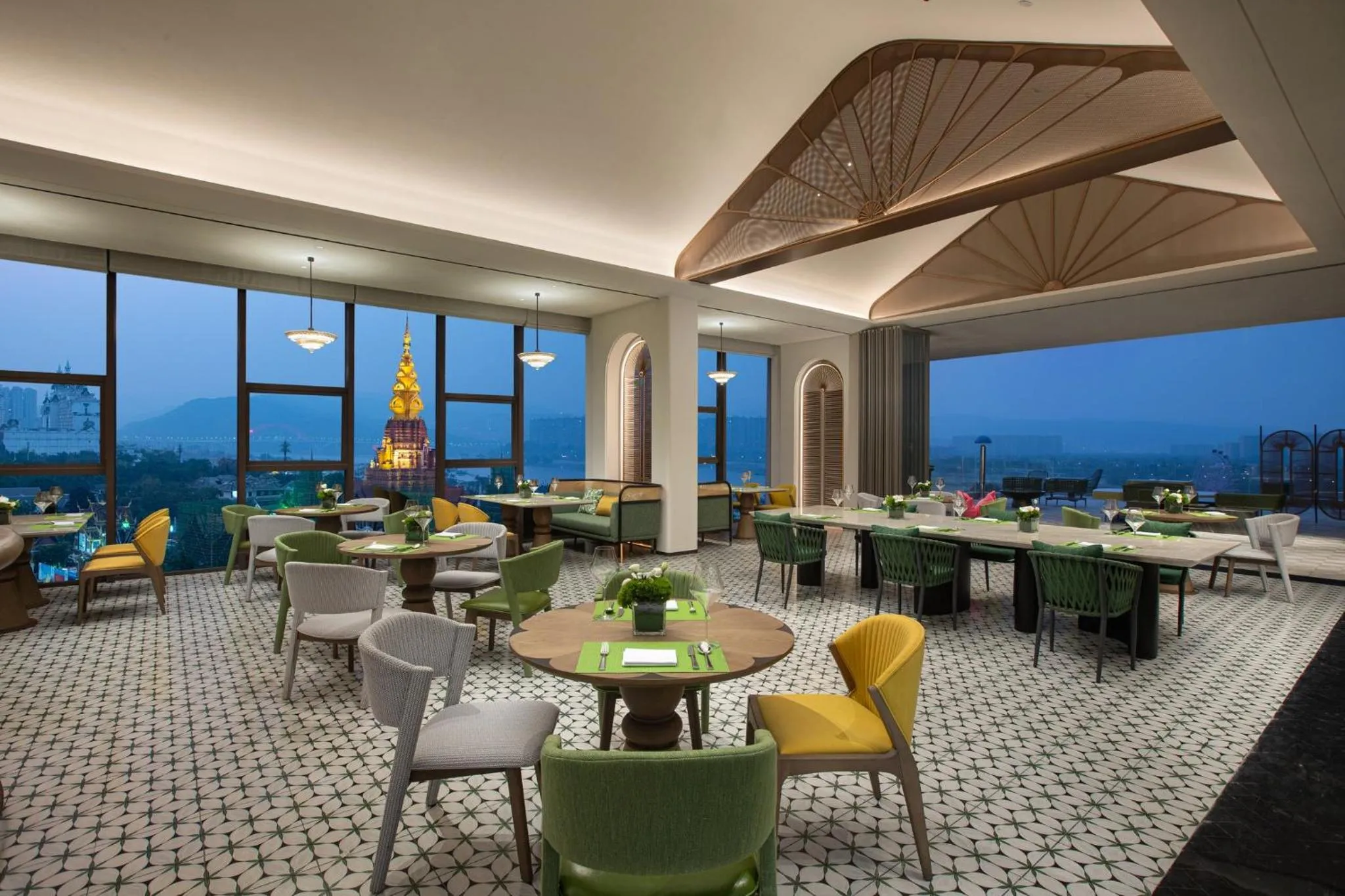 Restaurant/places to eat in voco Xishuangbanna Gaozhuang by IHG