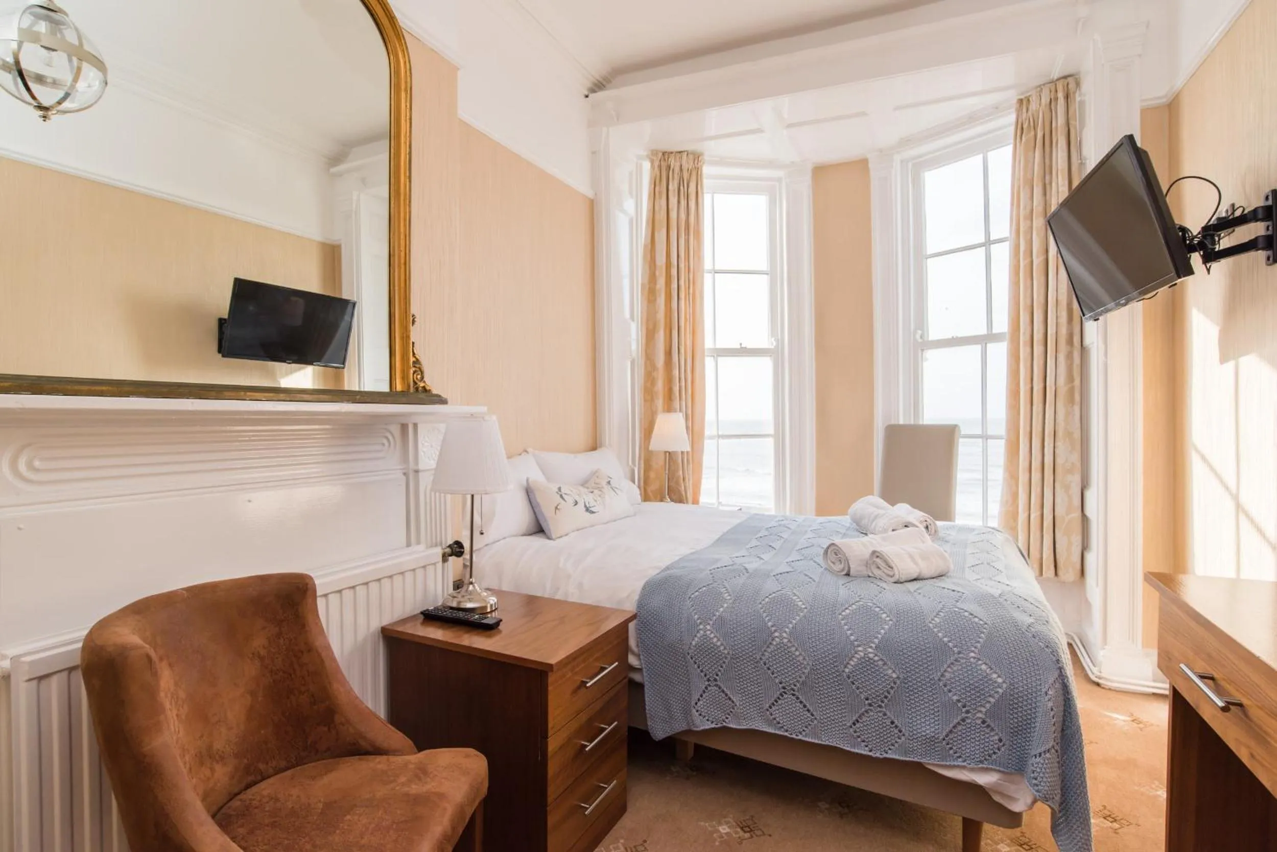 Bed in No 46 Marine Terrace