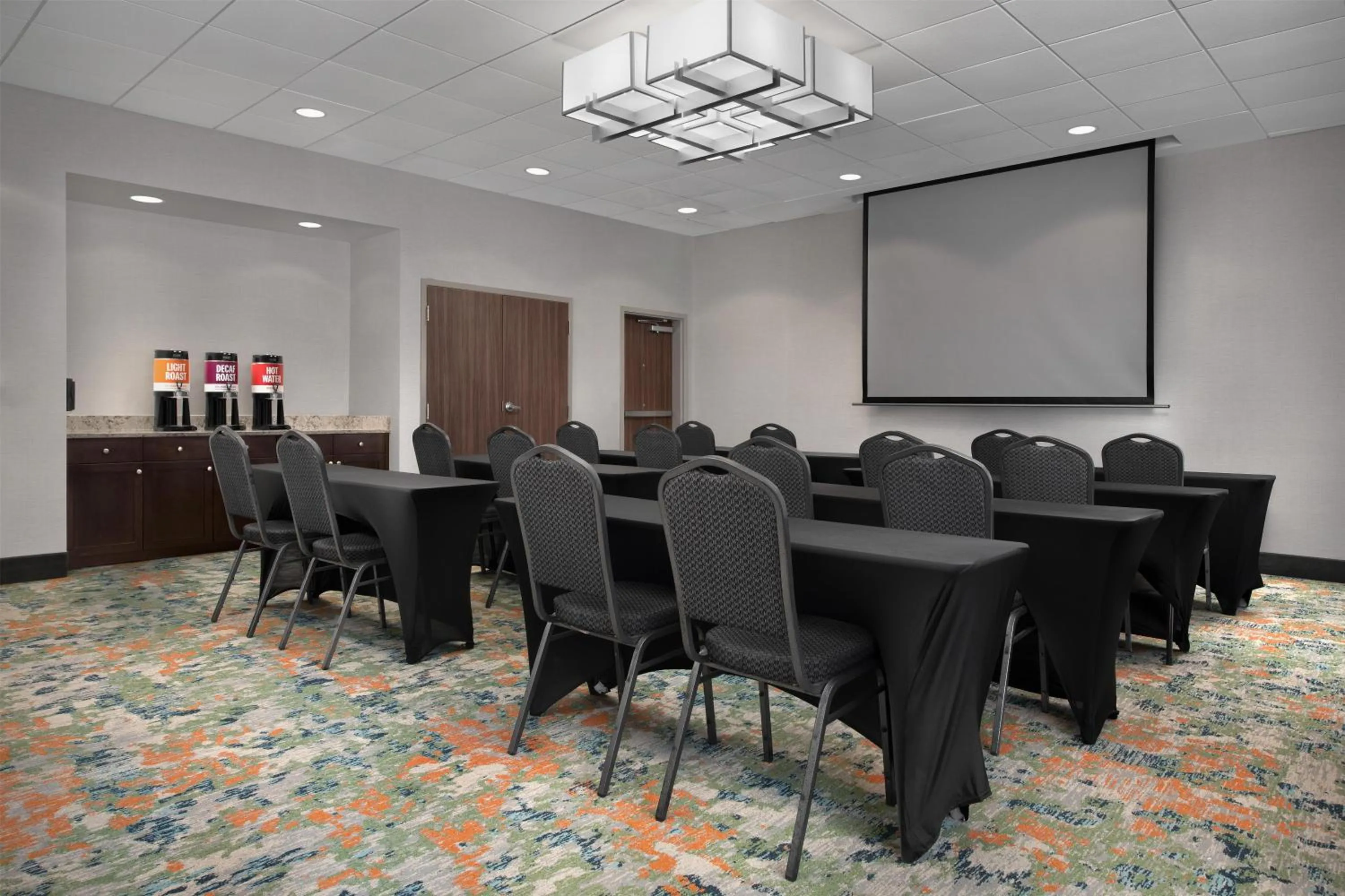 Meeting/conference room in Hampton Inn & Suites Baltimore North/Timonium, MD