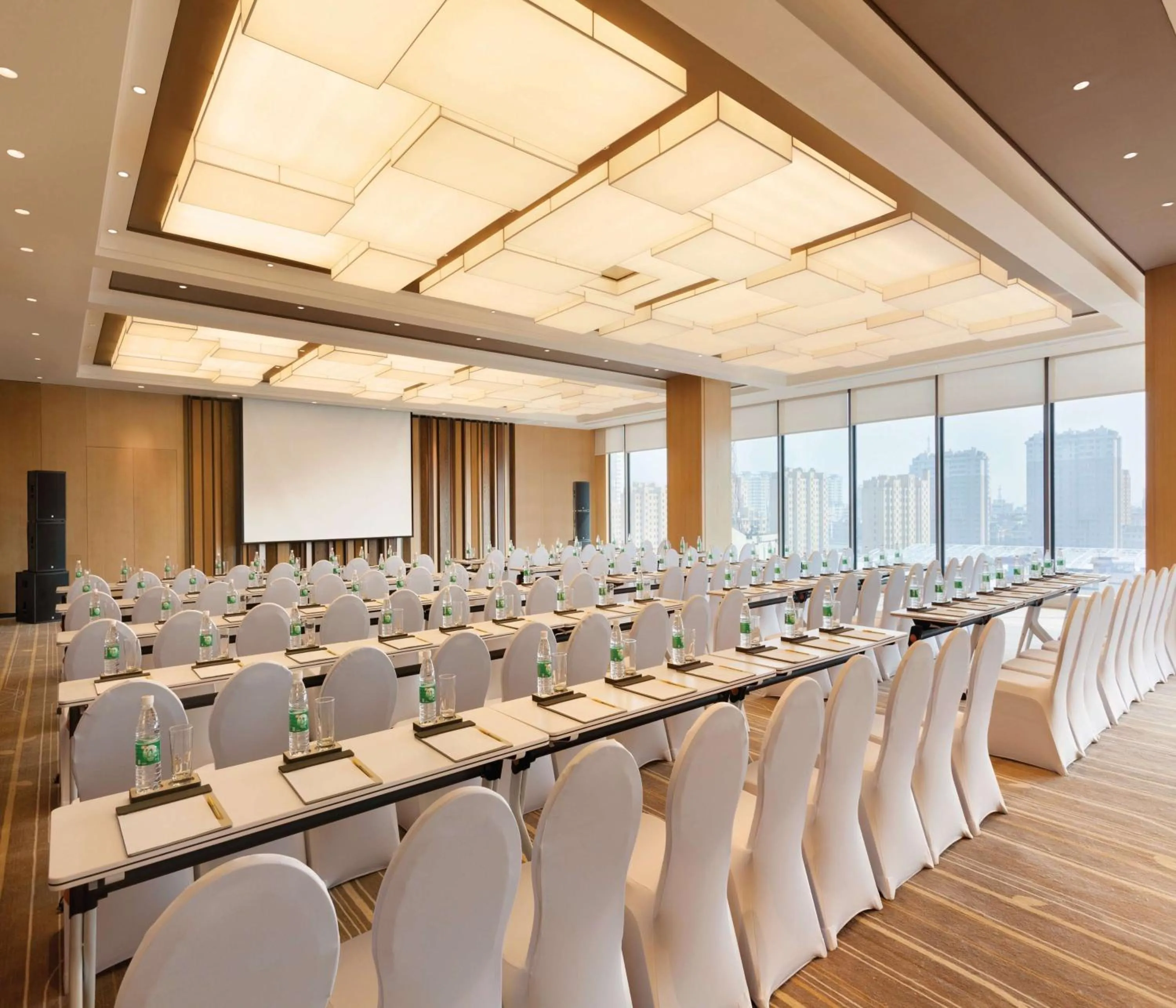 Meeting/conference room in Hilton Garden Inn Dandong