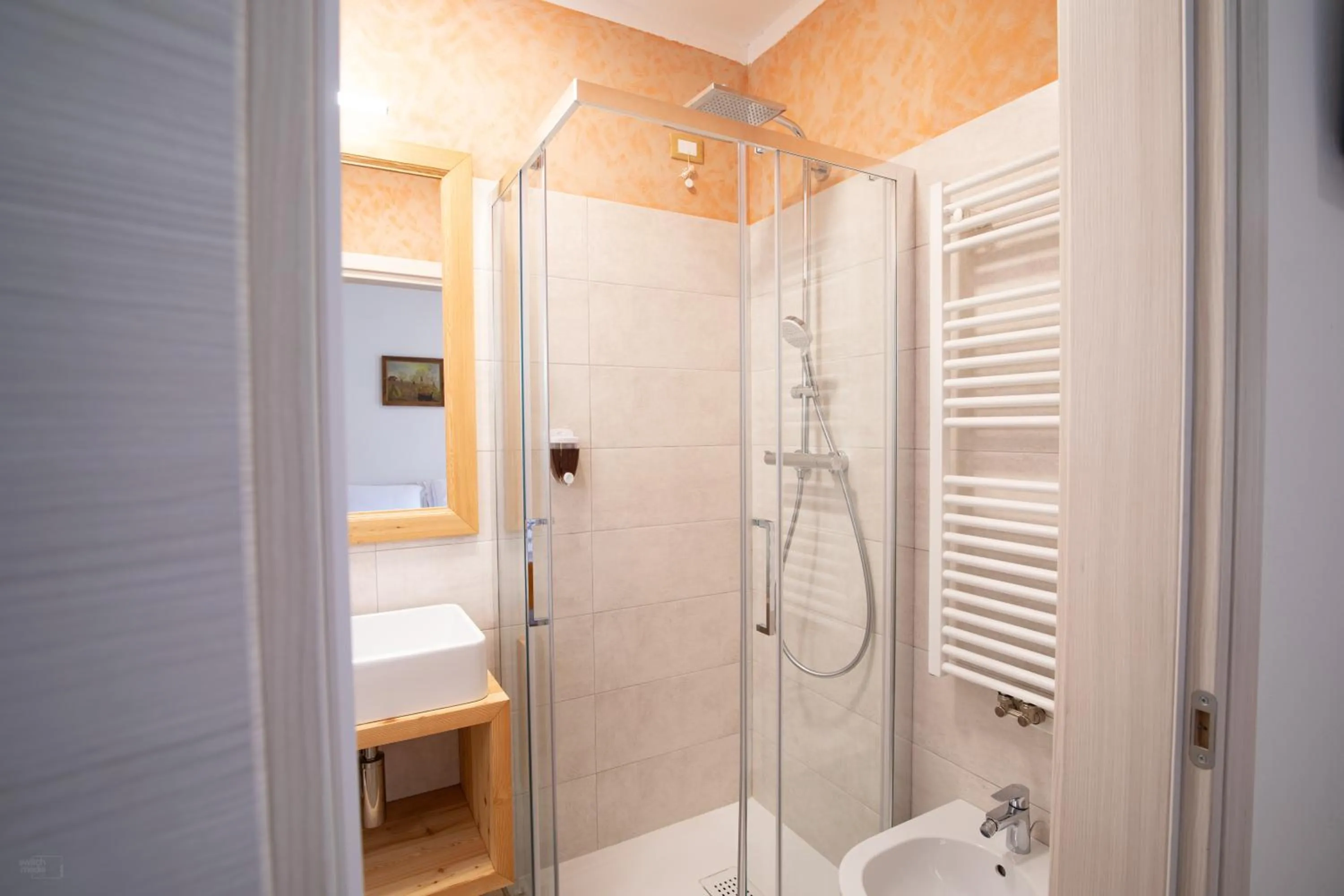 Shower in Residence Panorama