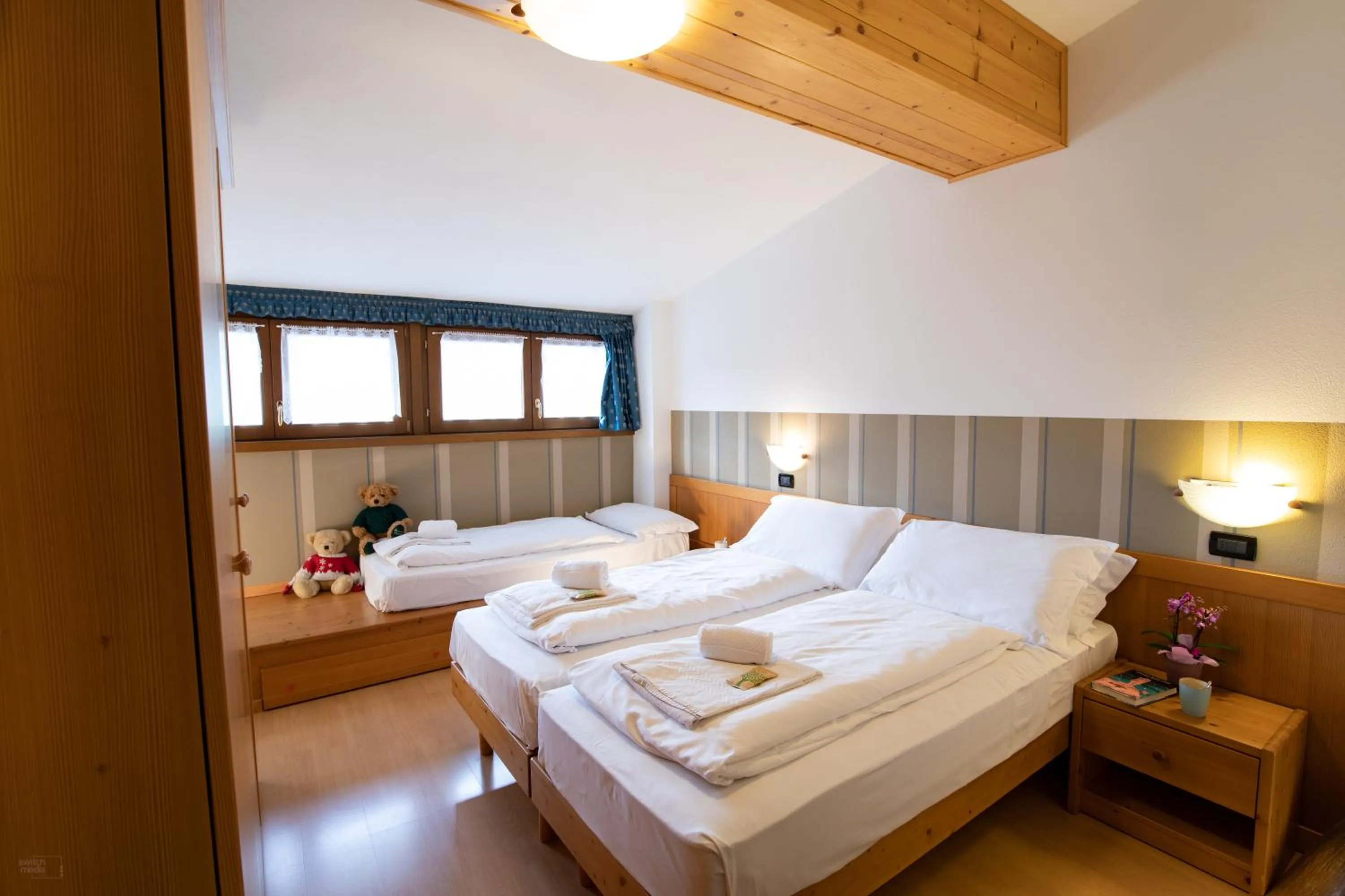 Bed in Residence Panorama