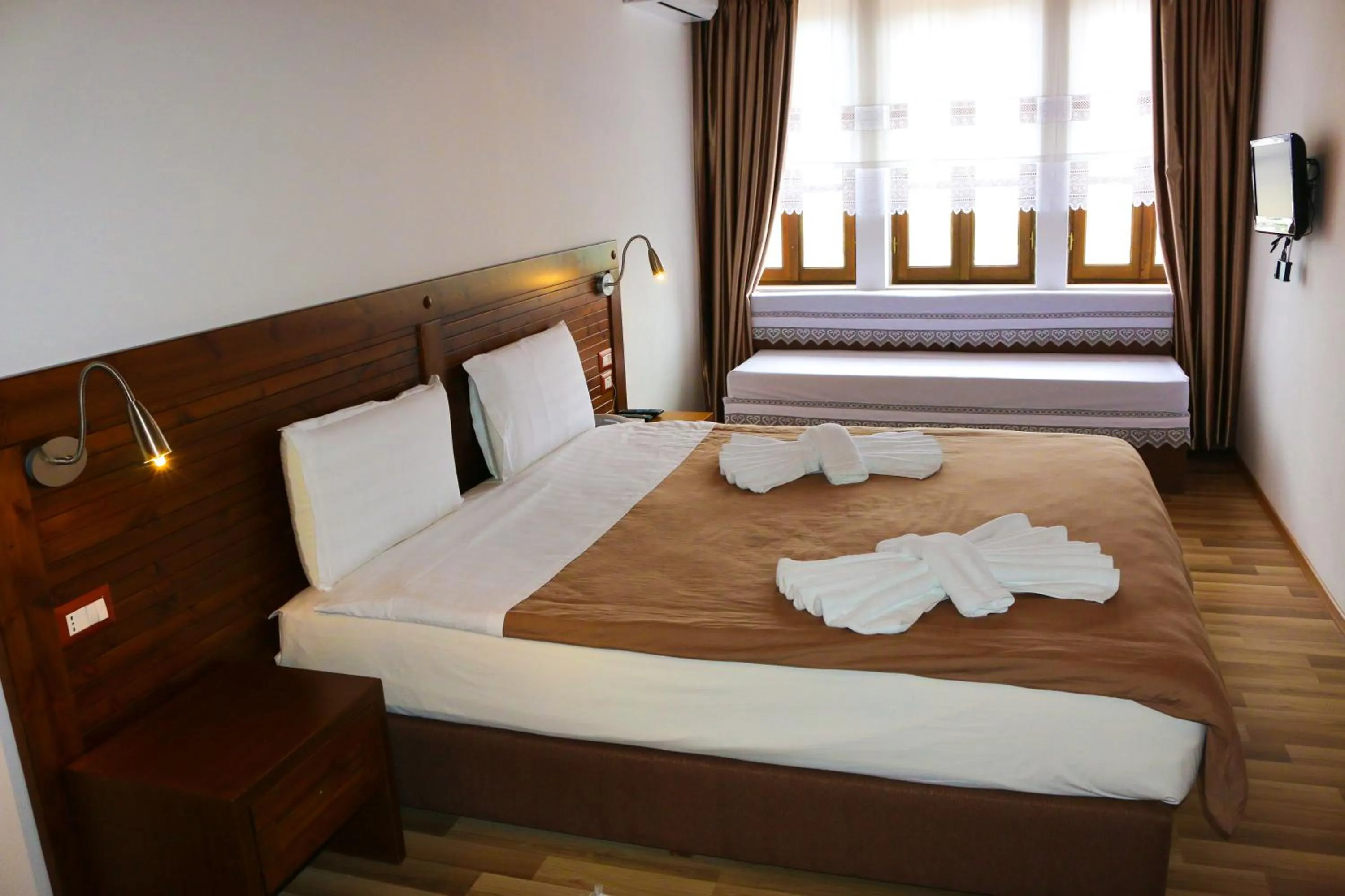 City view, Bed in Hotel Kodra