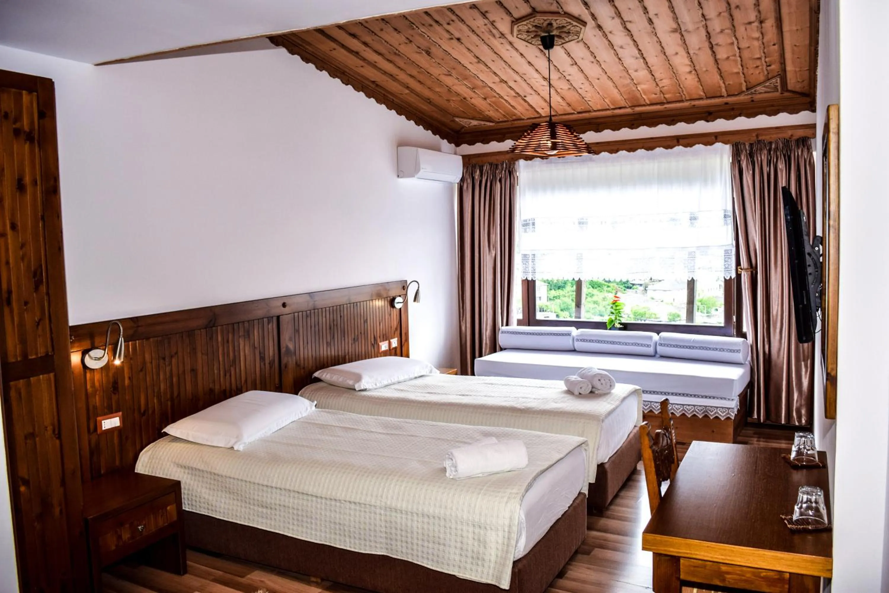 Photo of the whole room, Bed in Hotel Kodra