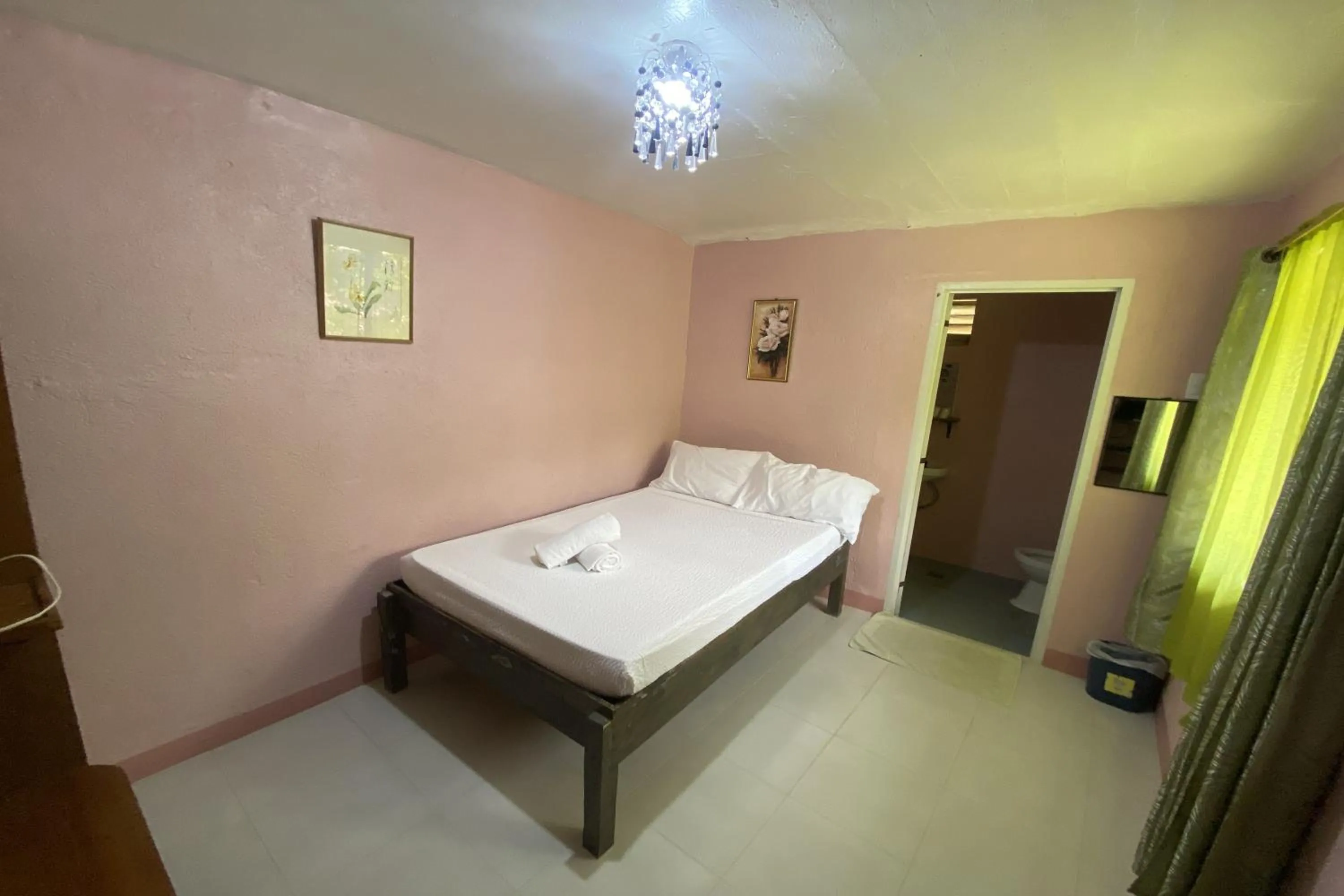 Bed in D & A Seaside Cottages