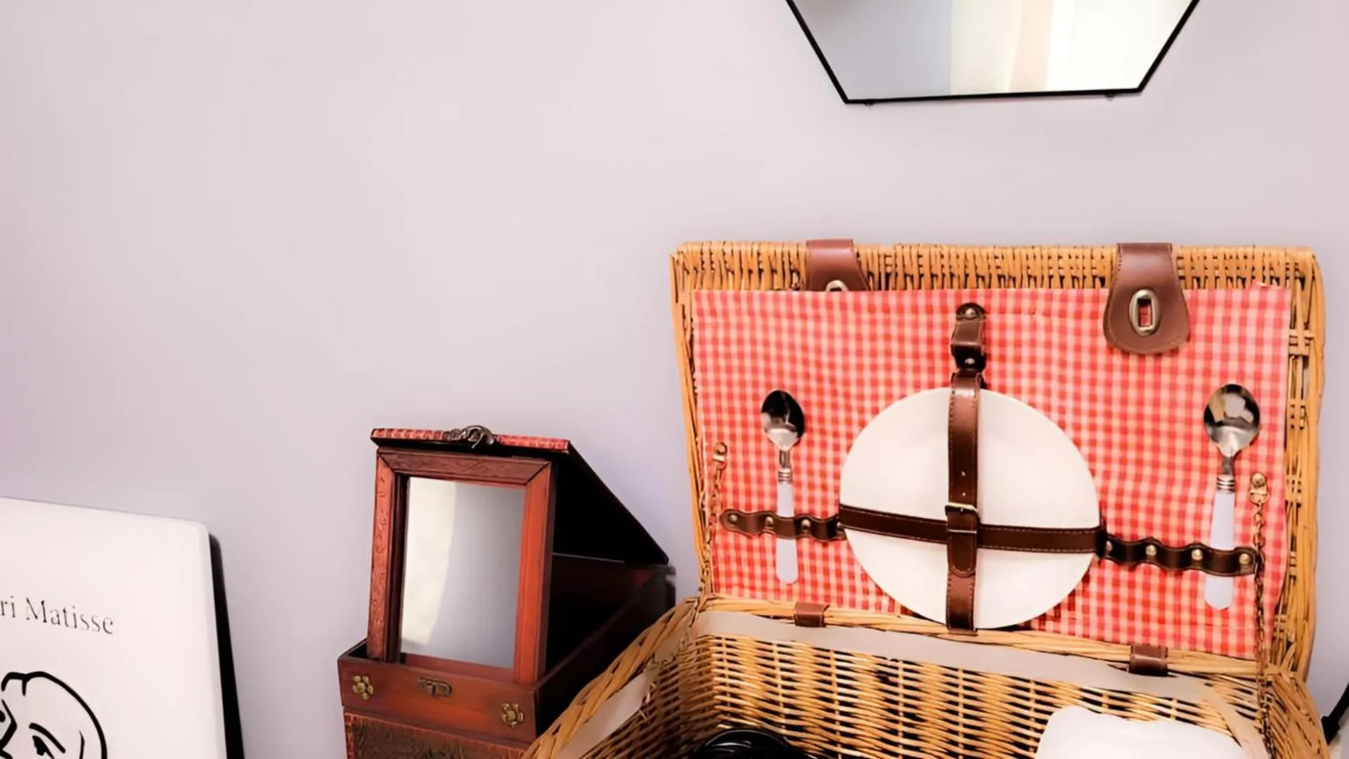 Photo of the whole room in Jeju EQ Stay