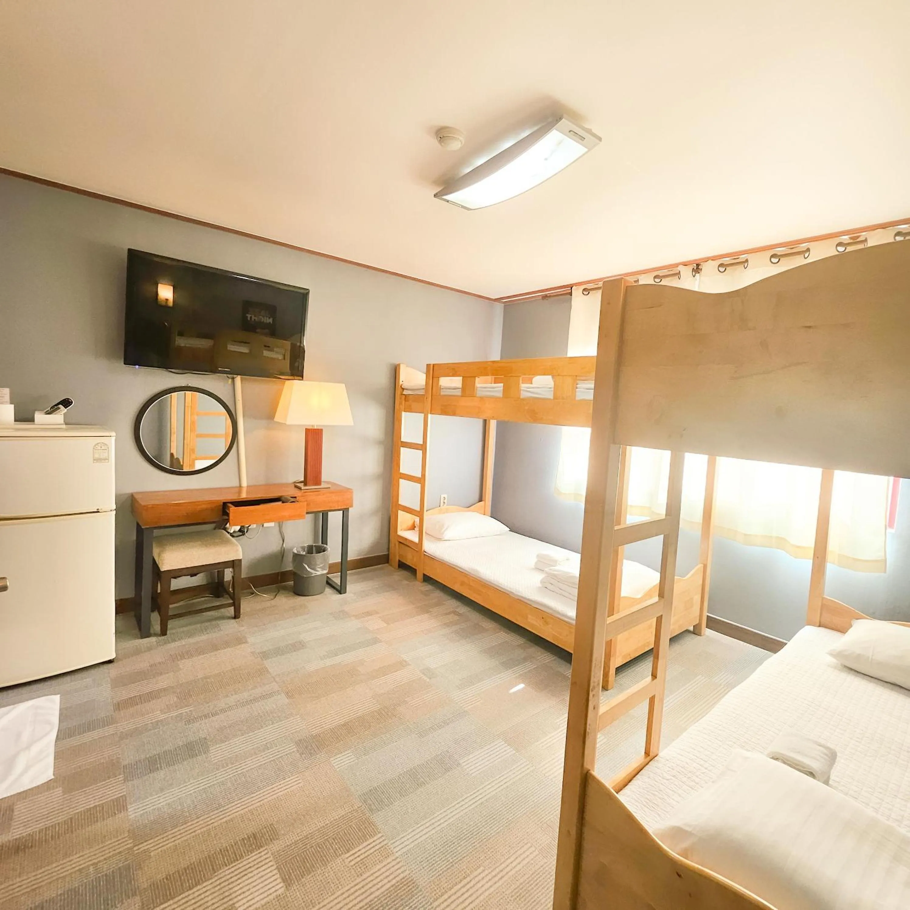 bunk bed, Bed in Jeju EQ Stay