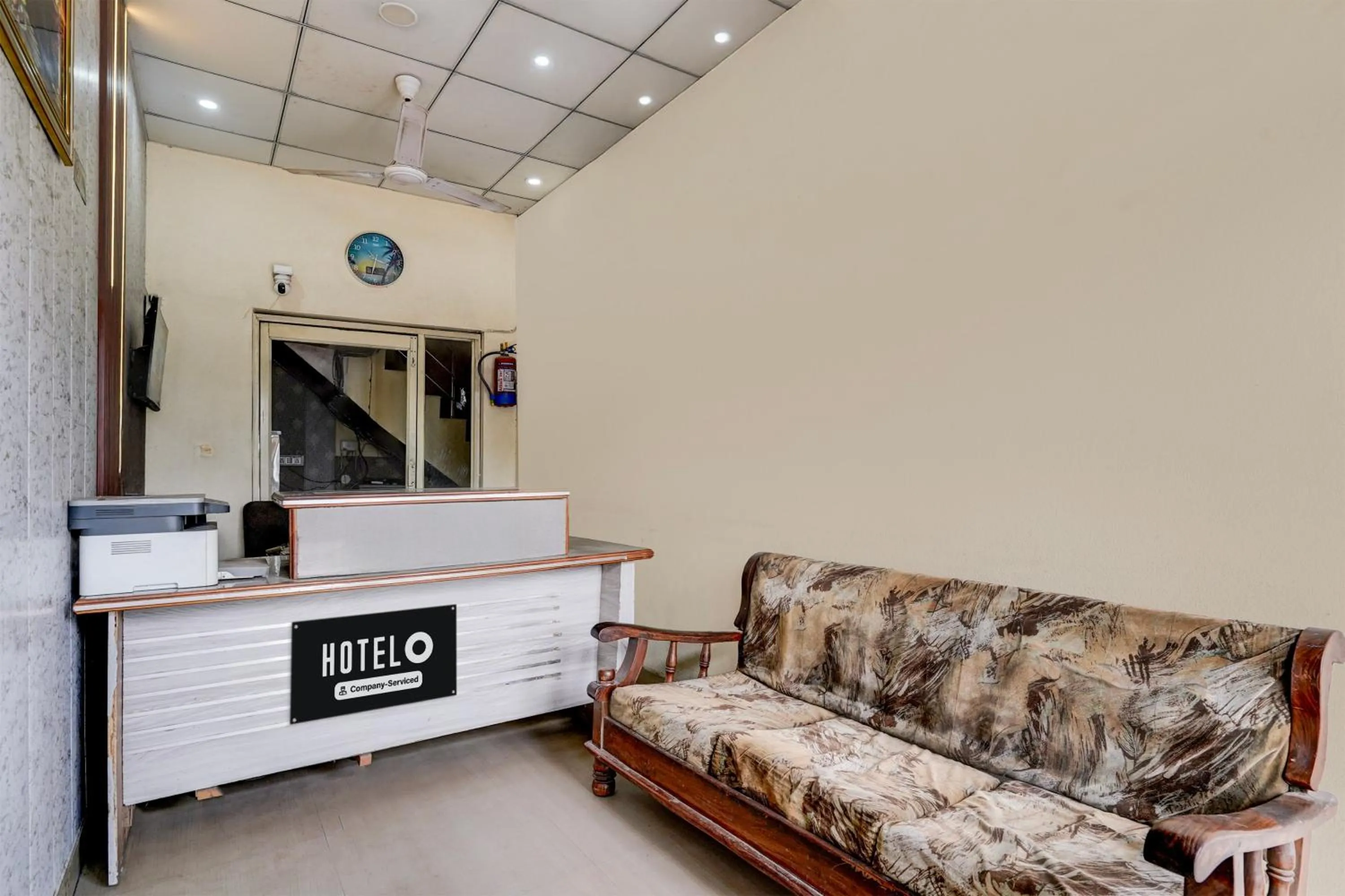 Lobby or reception in Super Hotel O Sector 58 Mohali Formerly Hotel Alpha